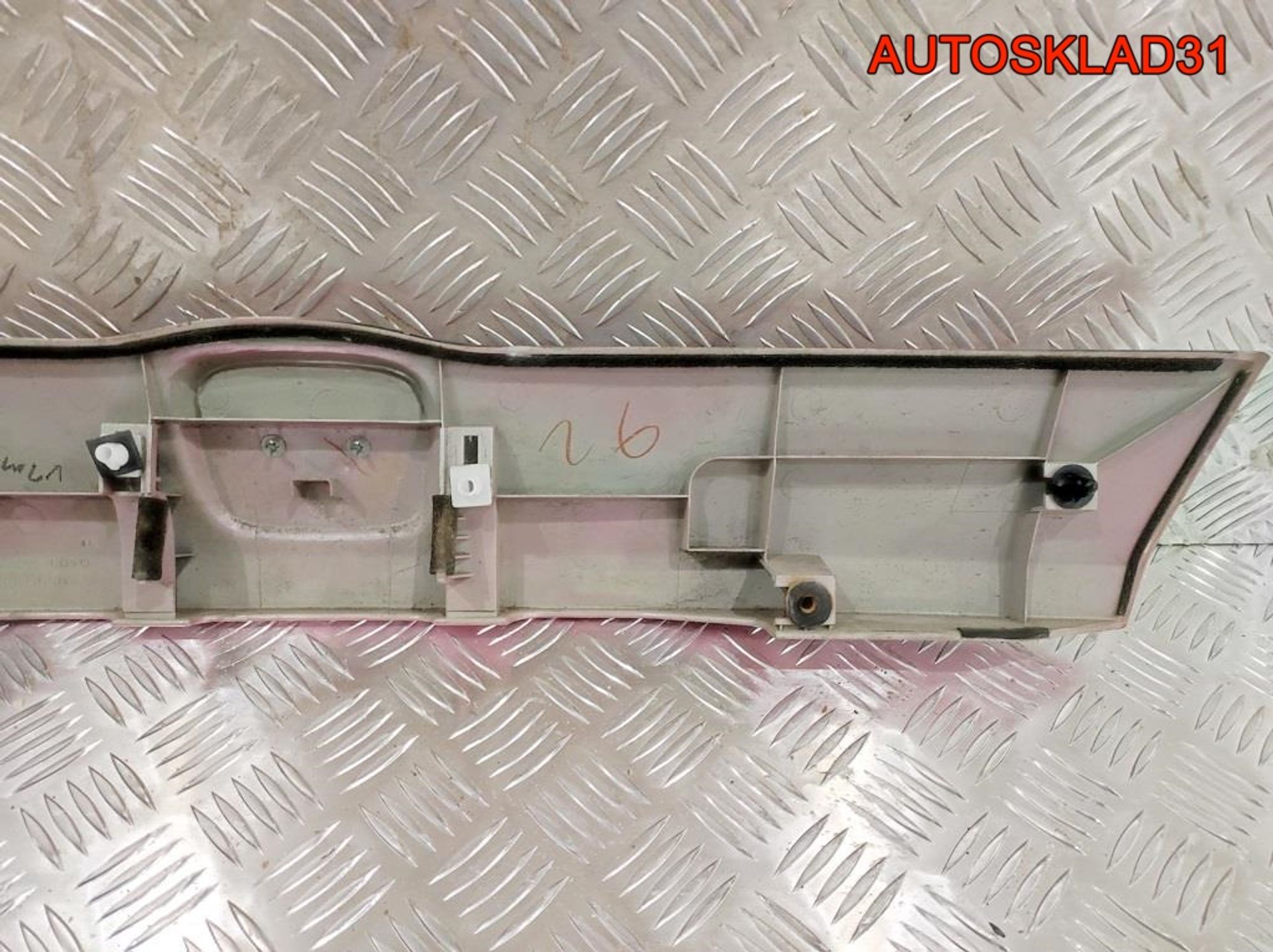 Накладка двери багажника Honda Jazz 77890SAA0030, 2300 рублей, Дубовое
