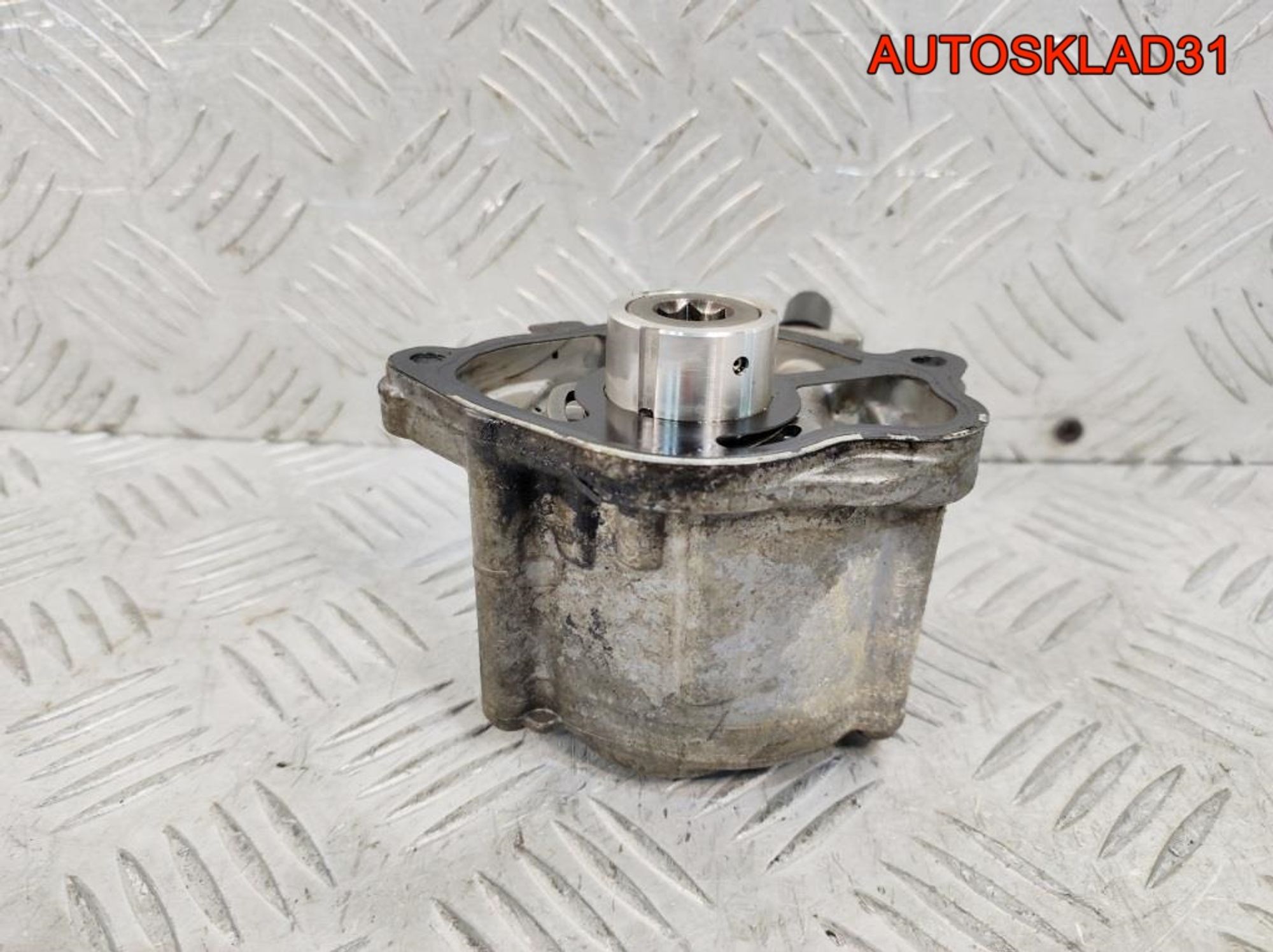 Насос вакуумный Mercedes GLK X204 A6512300165, 2500 рублей, Дубовое