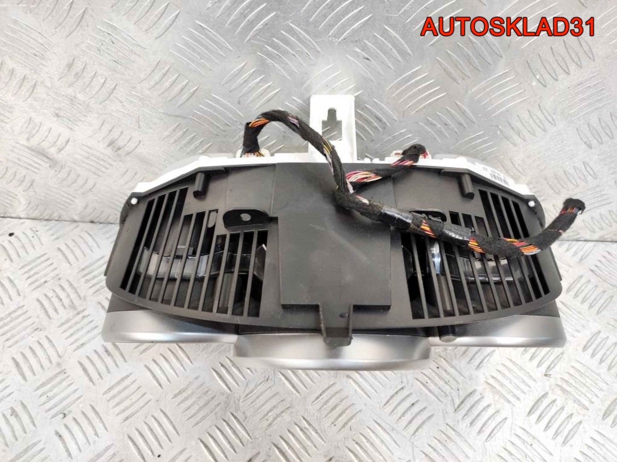 Панель приборов Mazda 3 BK 1,6 Бензин МКПП 4KBP4KB, 3200 рублей, Дубовое