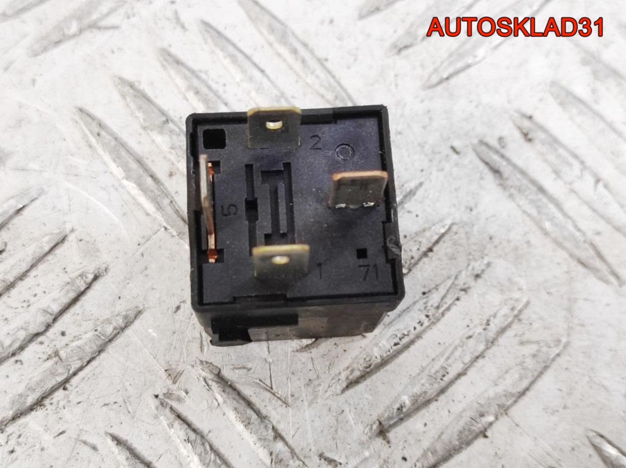 Реле №645 Audi 4H0951253A, 1000 рублей, Дубовое