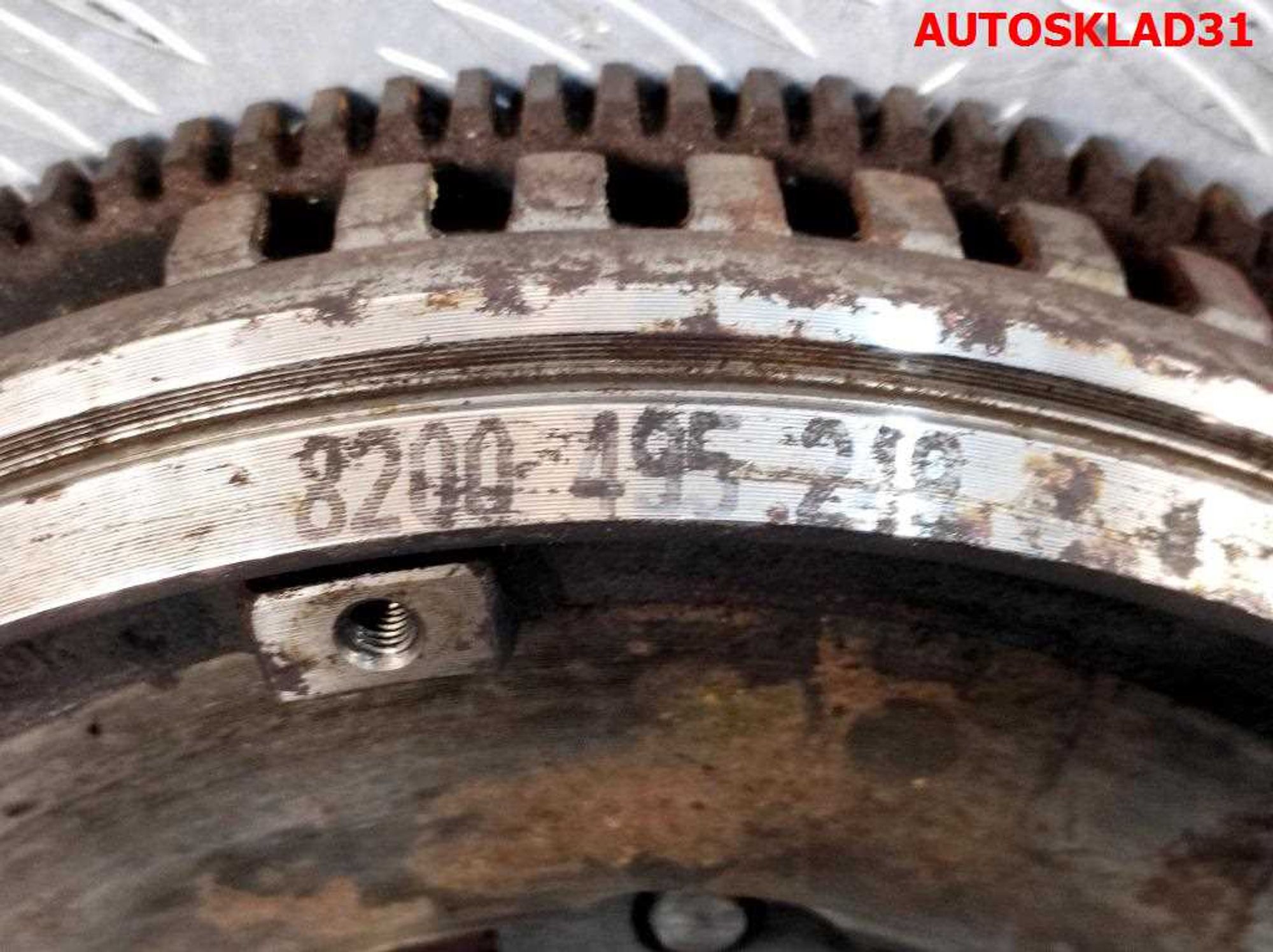 Маховик в сборе со сцеплением Renault Megane 2 1,5 K9K Дизель 8200495249, 8000 рублей, Дубовое