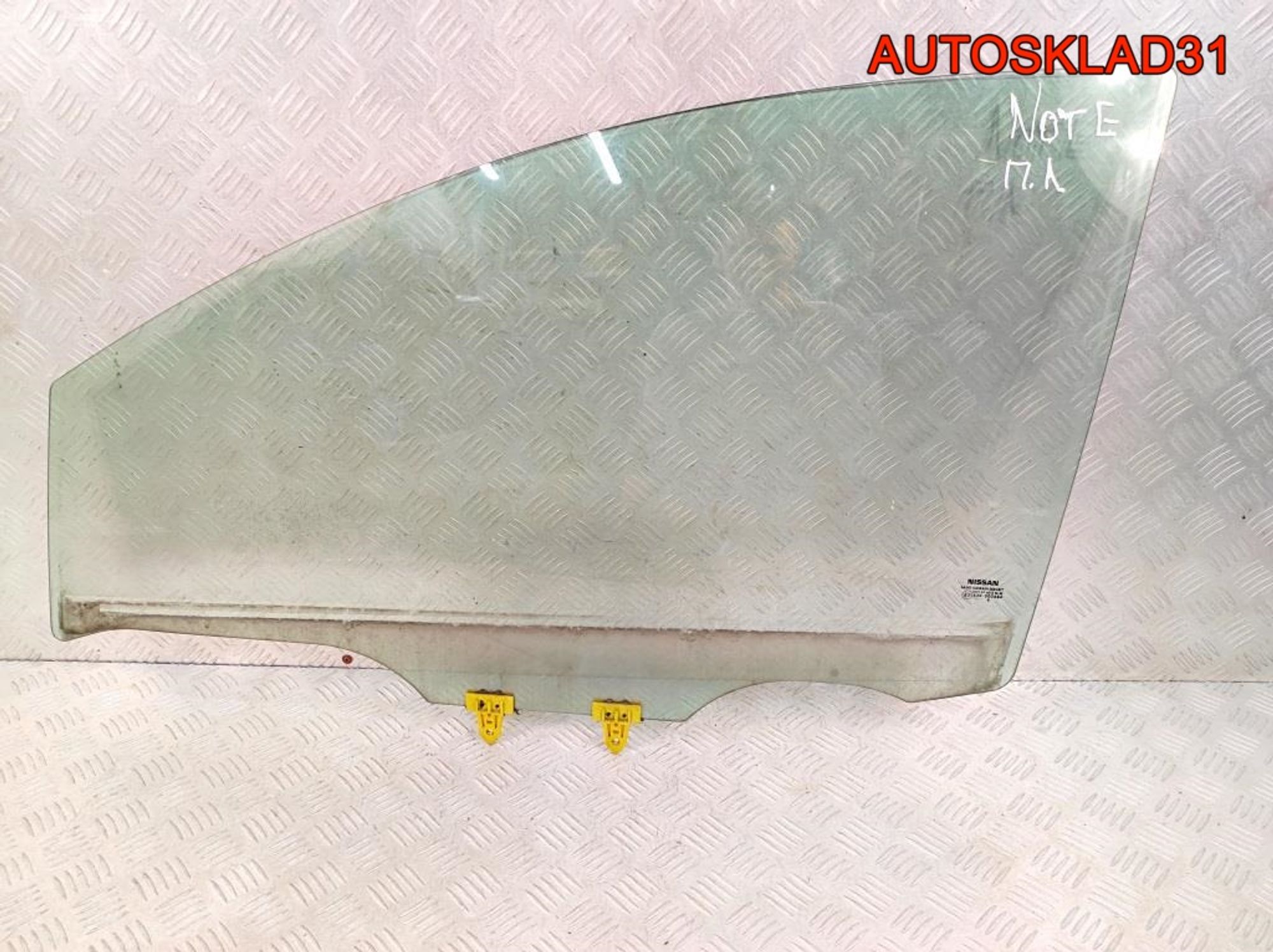 Стекло двери передней левой Nissan Note E11, 2100 рублей, Дубовое
