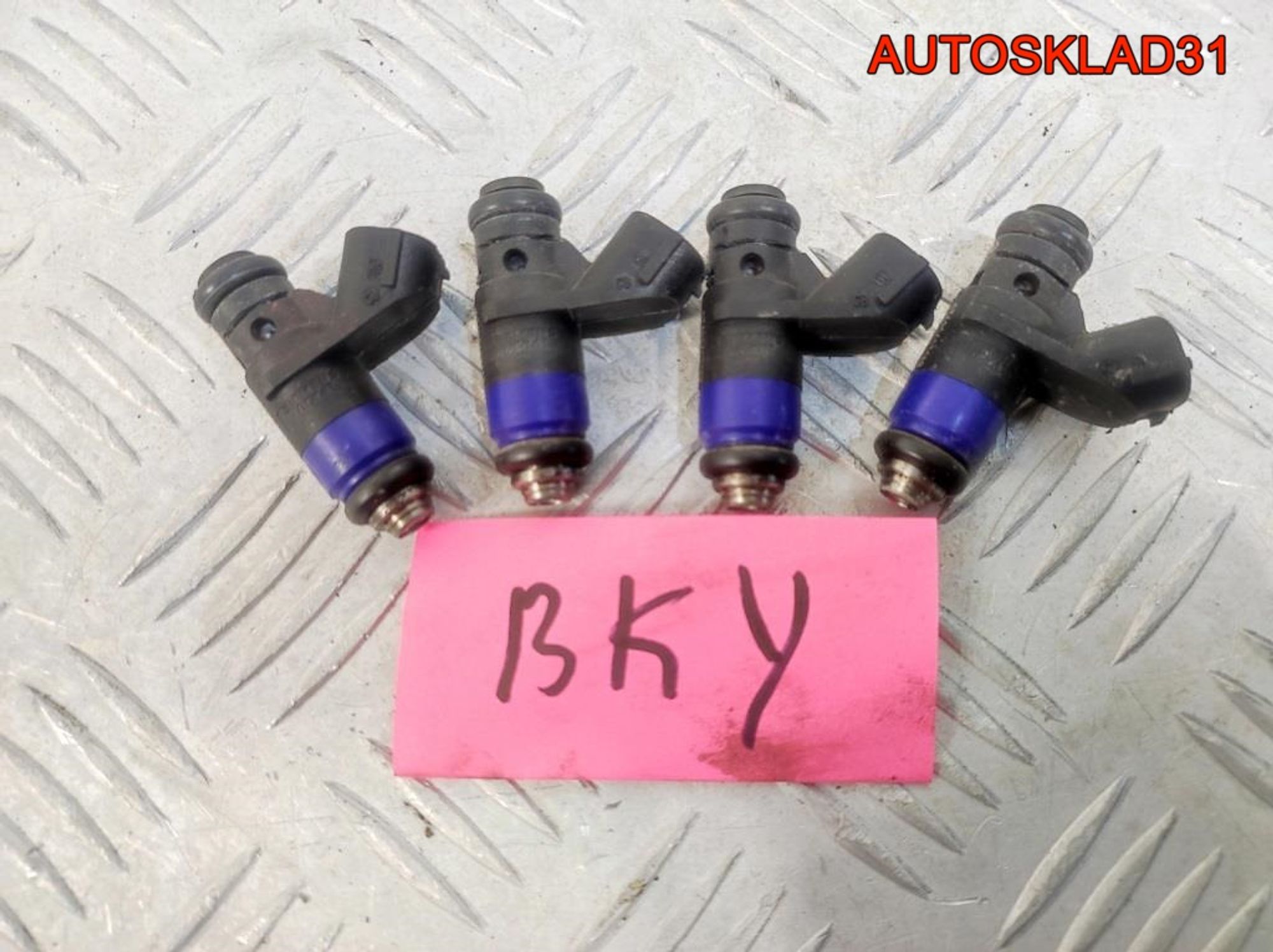 Форсунка топливная VW Polo 1.4 BKY 036906031AB, 600 рублей, Дубовое