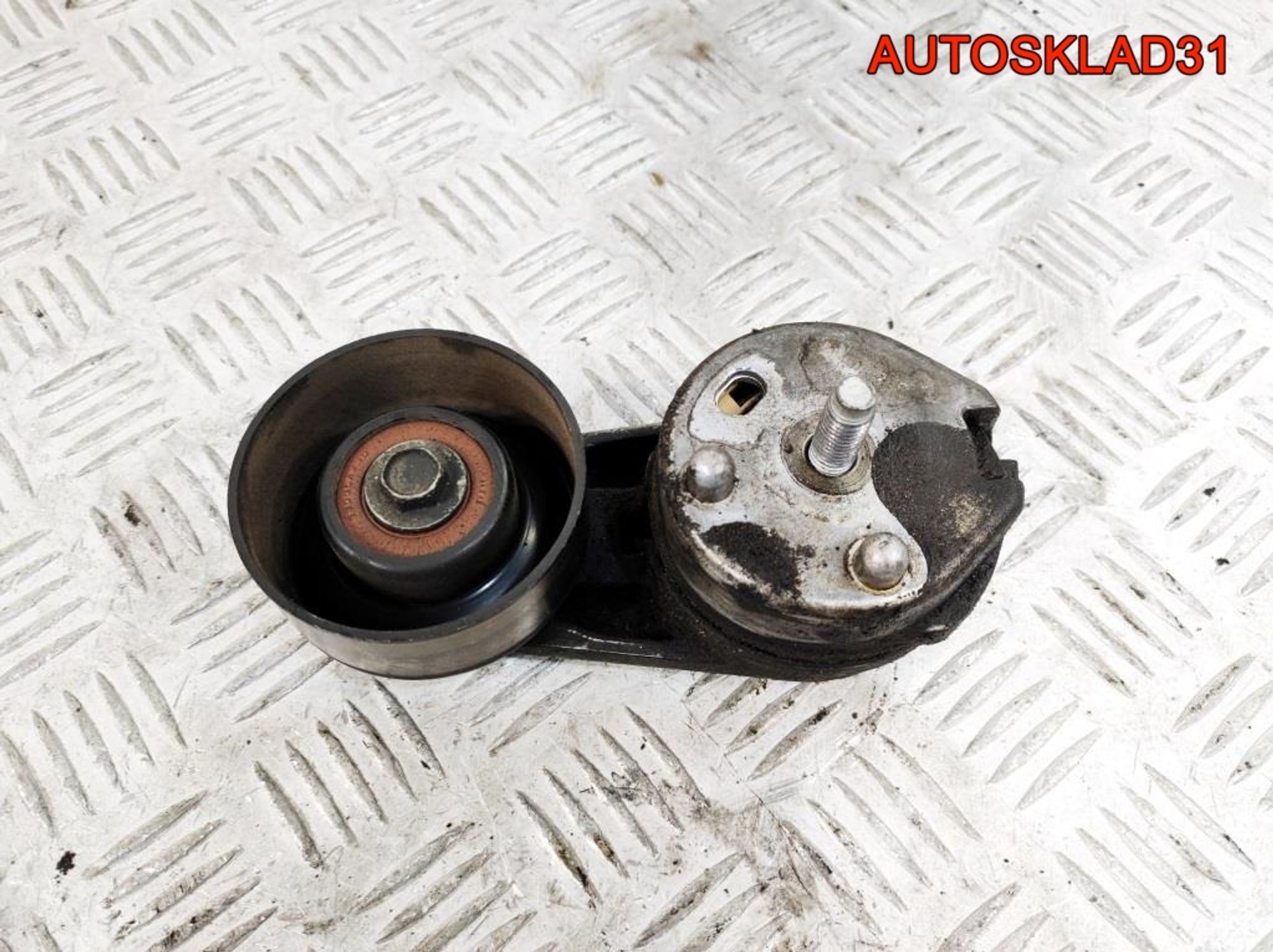 Натяжитель ремня Ford Maverick 2 3,0 7KB4 Бензин 4L8E6B209AC, 900 рублей, Дубовое