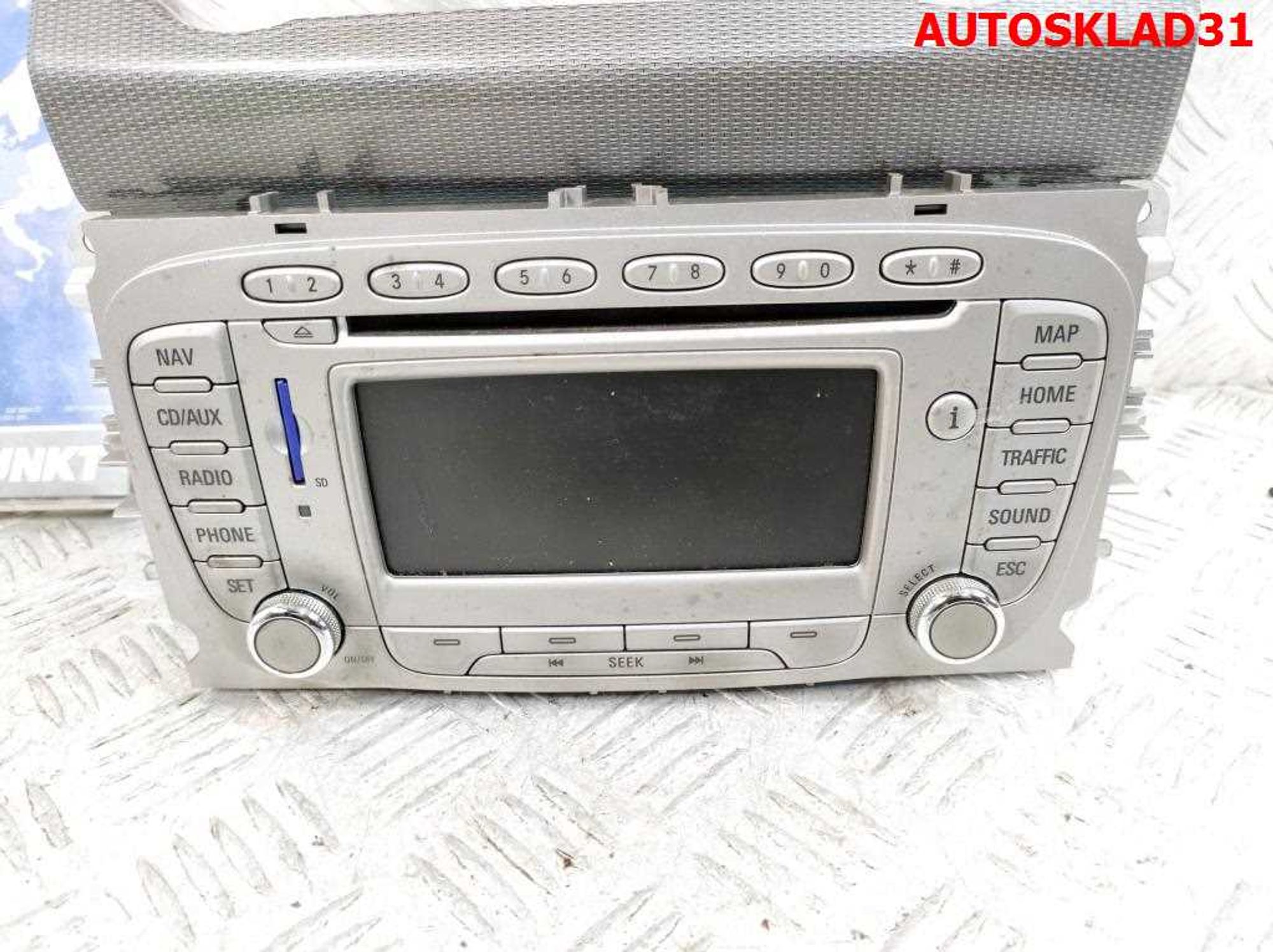 Магнитола с кодом Ford Focus 2 8M5T18K931GC Рестайлинг, 25000 рублей, Дубовое