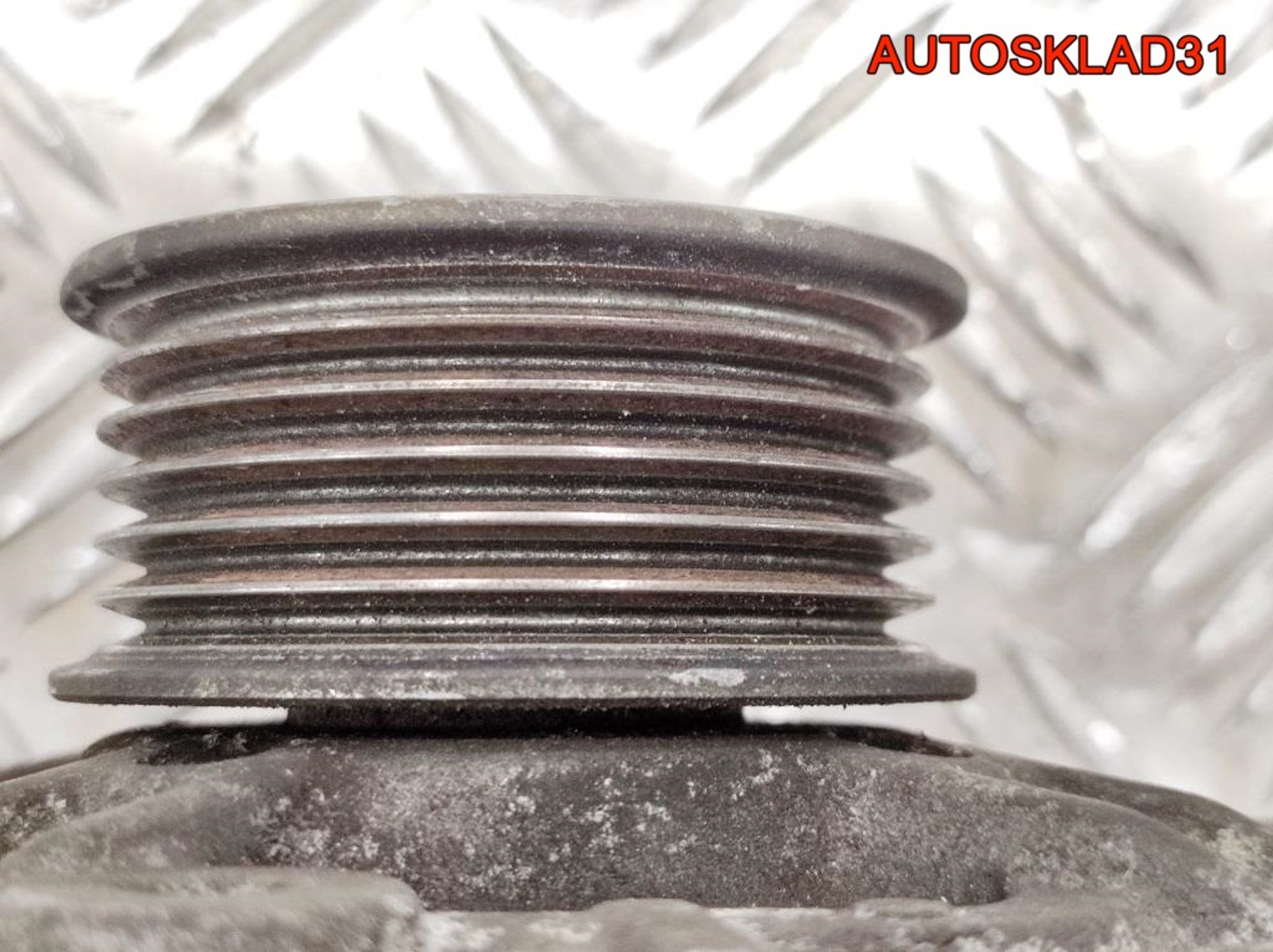 Генератор 90A Ford Scorpio 2 2,3 Бензин 95GB10300KA (Р), 5000 рублей, Дубовое