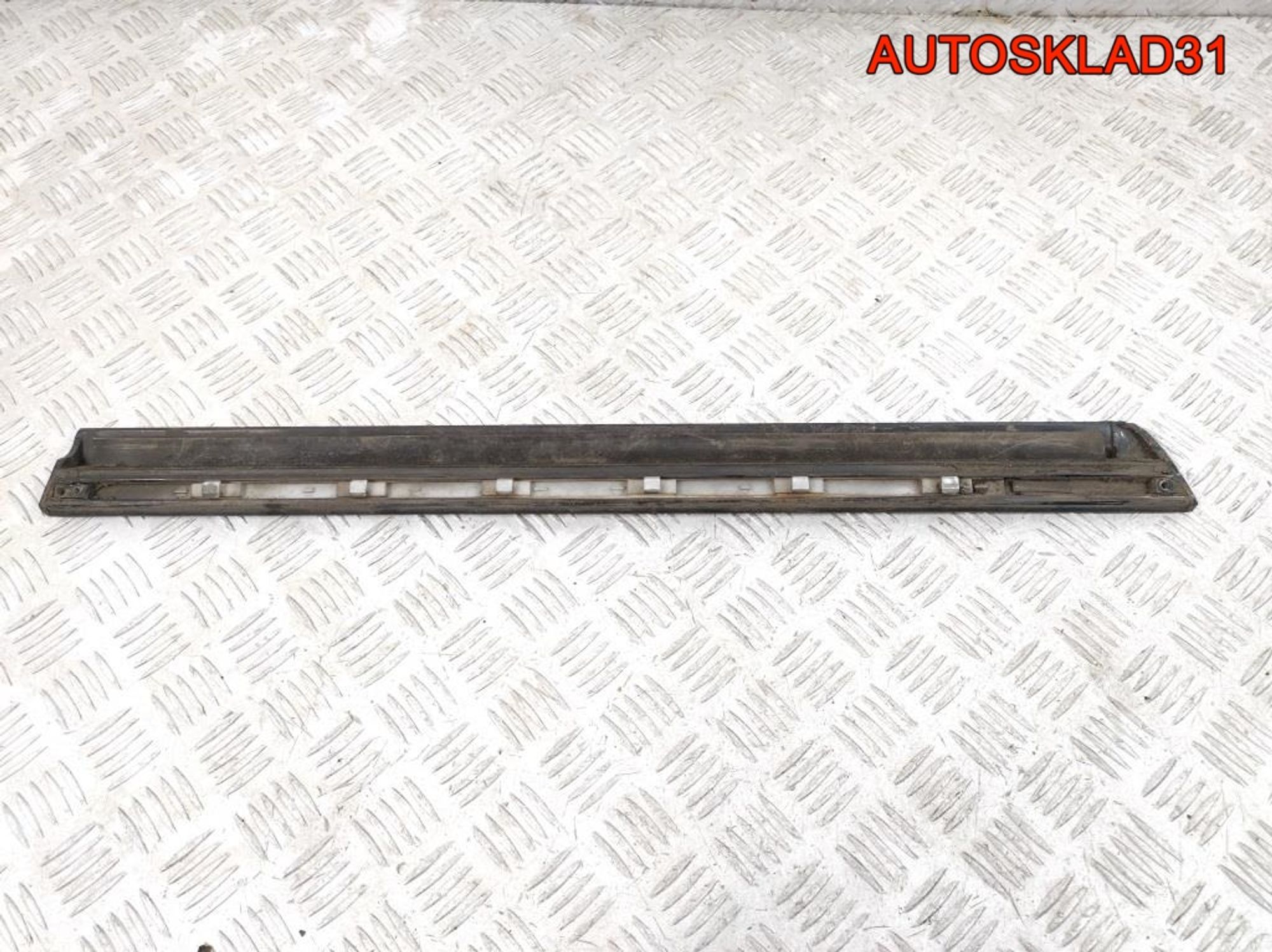 Молдинг задней левой двери Audi A6 C5 4B0853969D, 2000 рублей, Дубовое