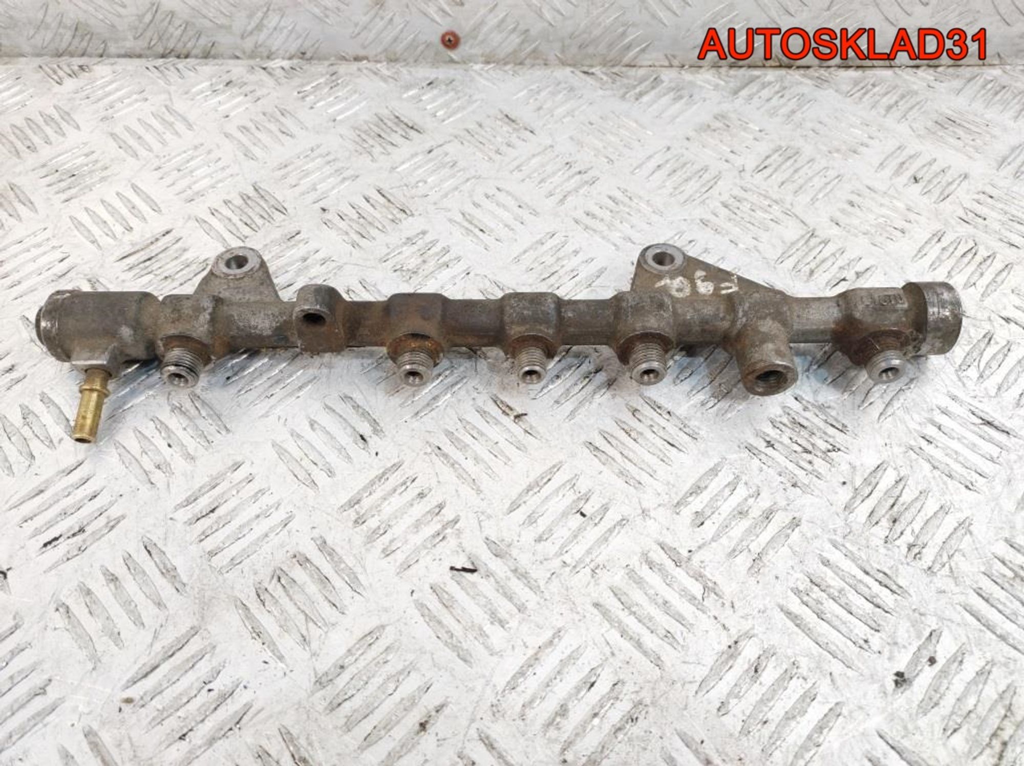 Рейка топливная Renault Megane 2 F9Q 8200620689, 1500 рублей, Дубовое