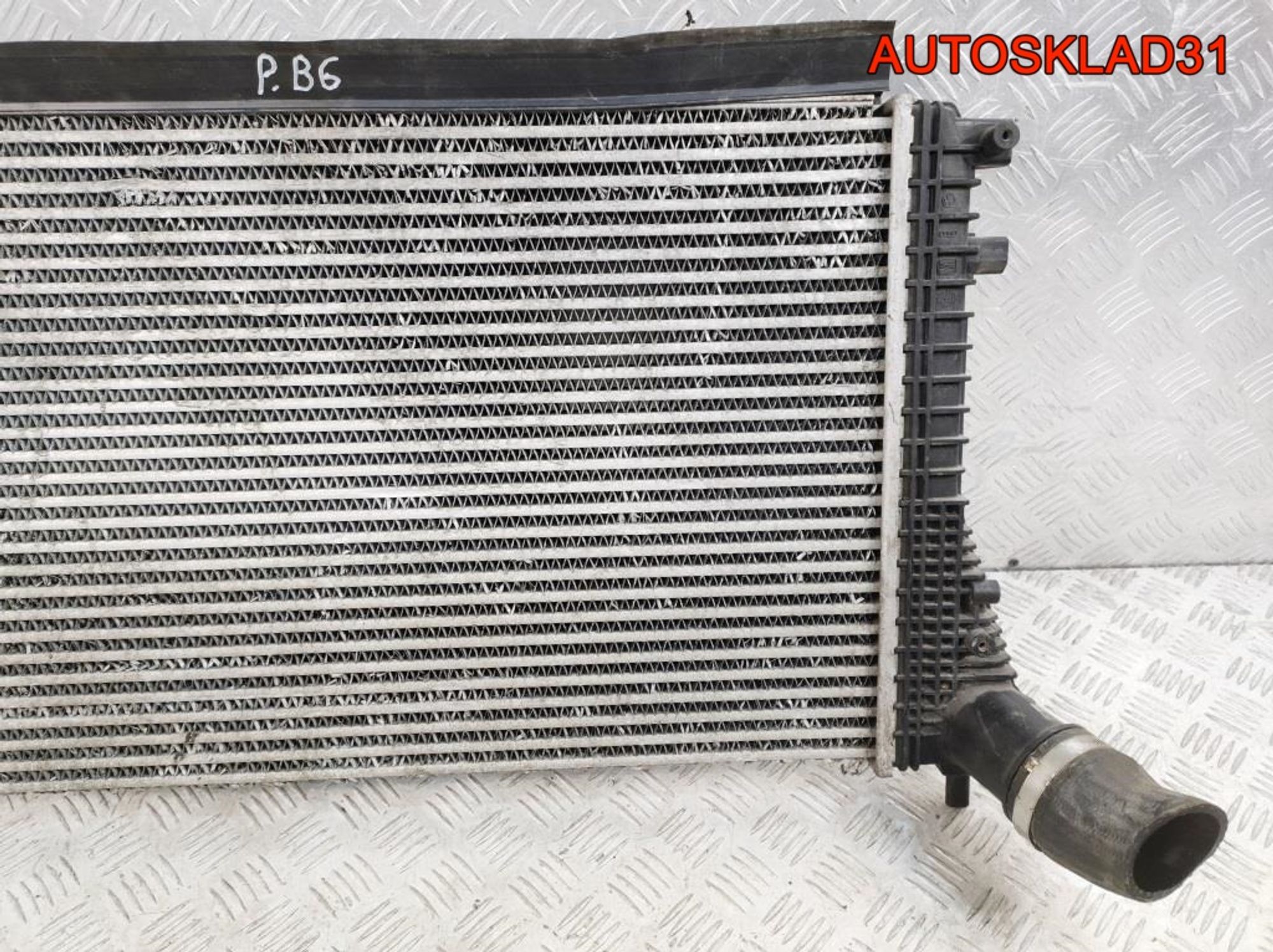 Интеркулер VW Passat B6 2,0 Дизель 3C0145805AD, 4000 рублей, Дубовое