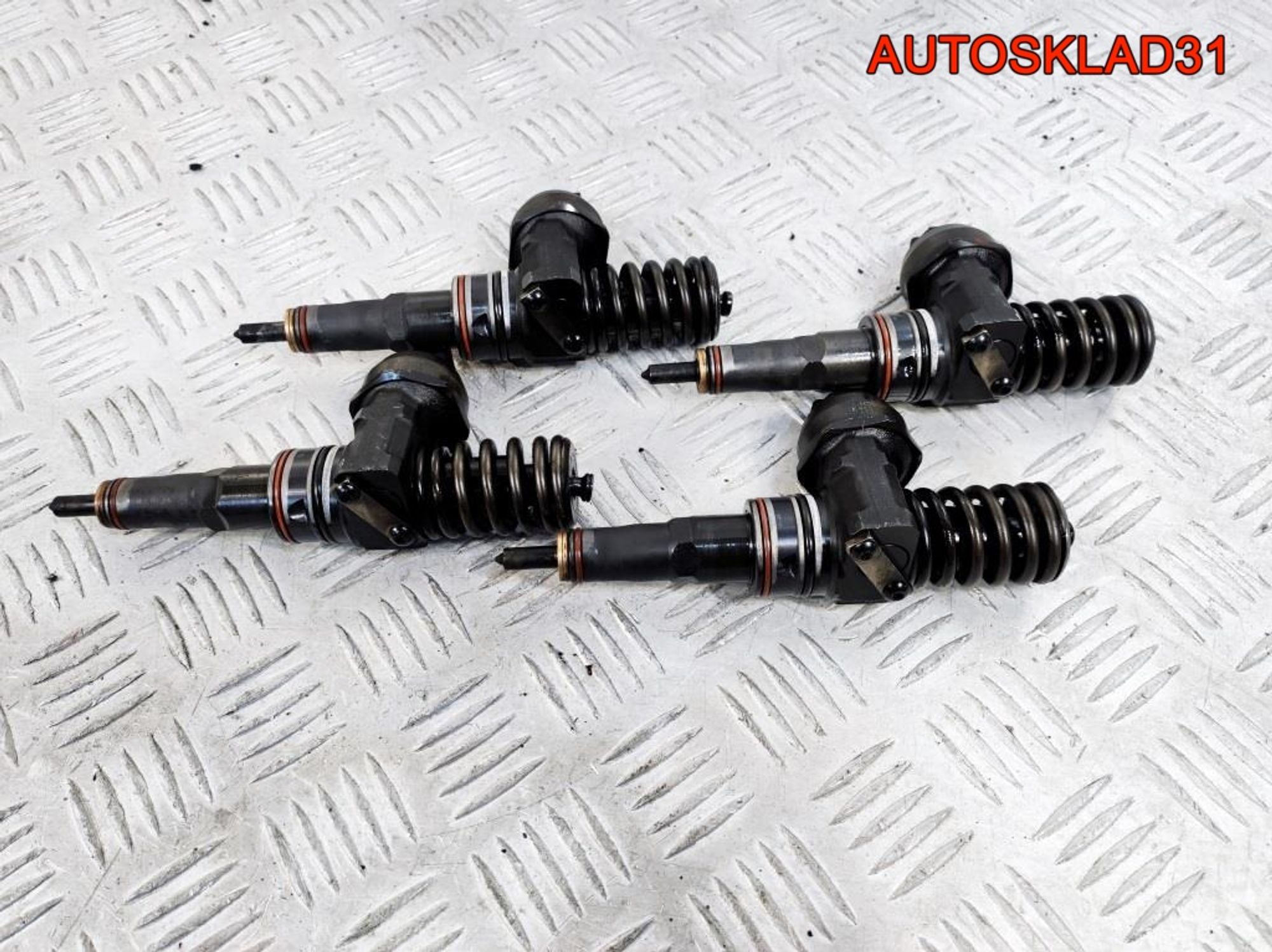 Форсунка дизельная Audi A4 B6 1,9 AVF 038130073AR, 7000 рублей, Дубовое