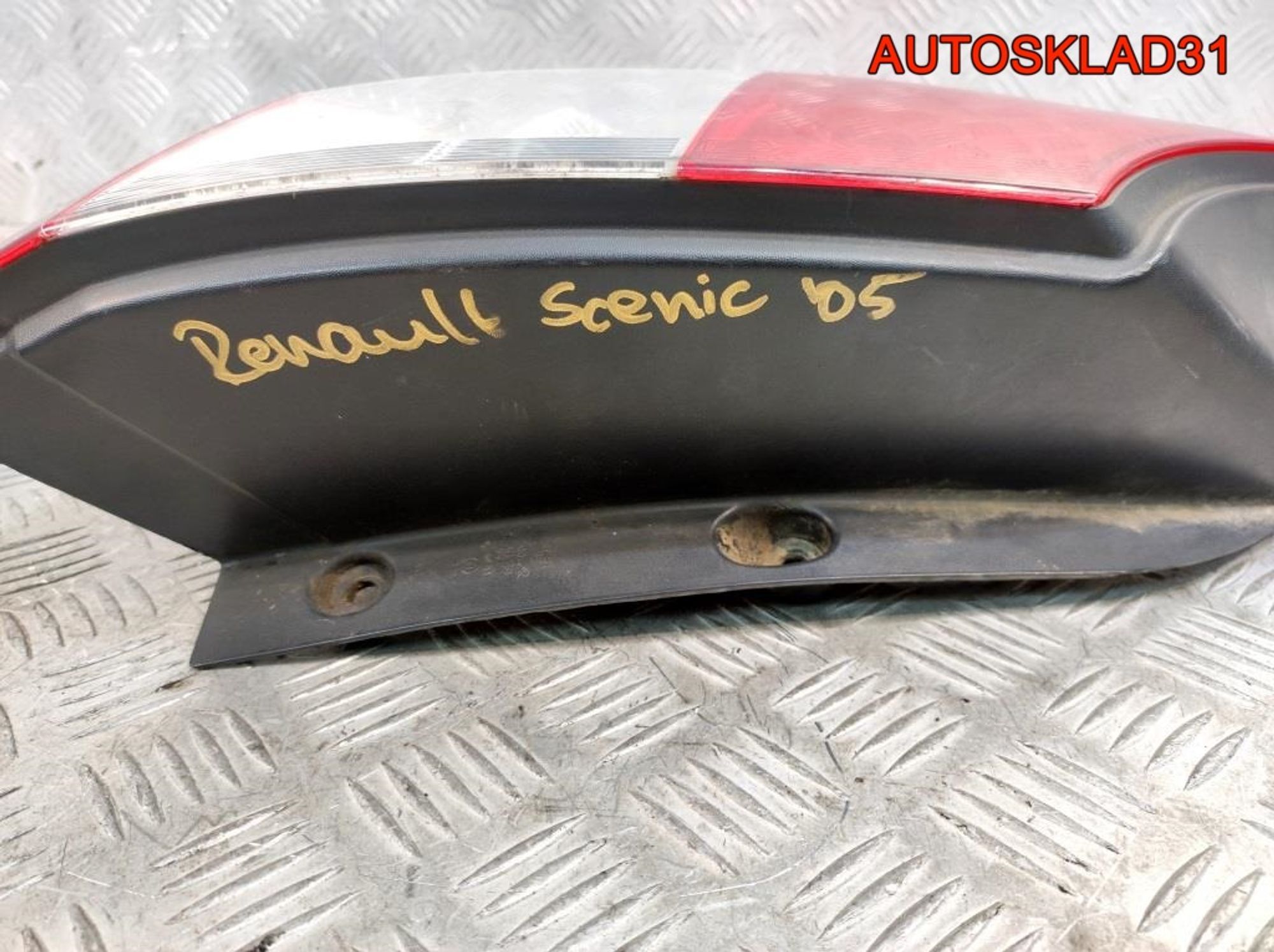 Фонарь задний левый Renault Scenic 2 8200493374, 4000 рублей, Дубовое