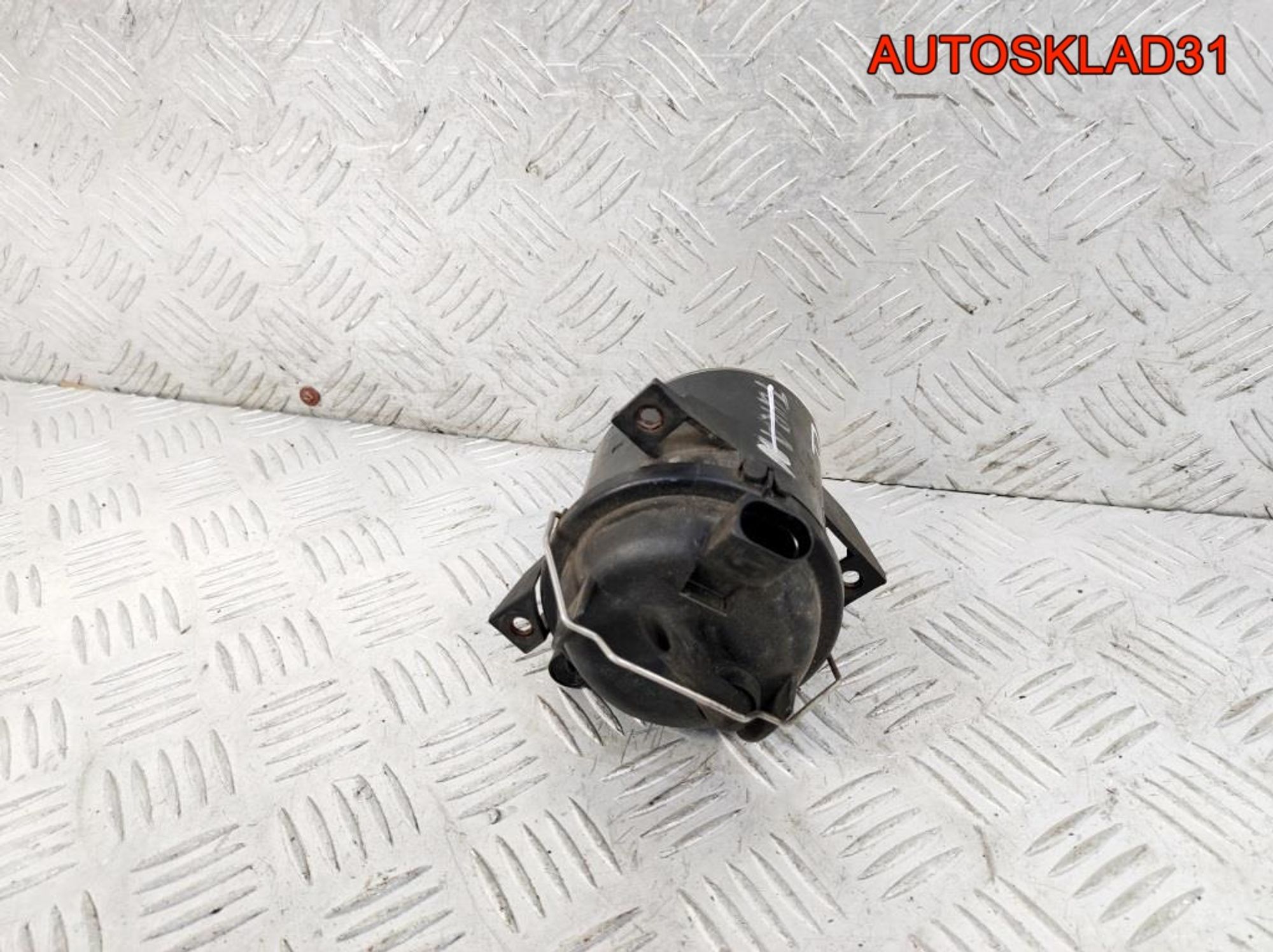 Фара противотуманная правая VW Polo 4 6Q0941700, 1400 рублей, Дубовое