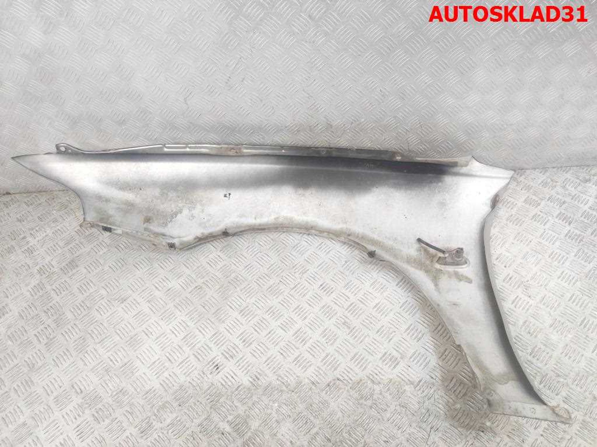 Крыло переднее правое Mitsubishi Galant 8 MR273256, 7000 рублей, Дубовое