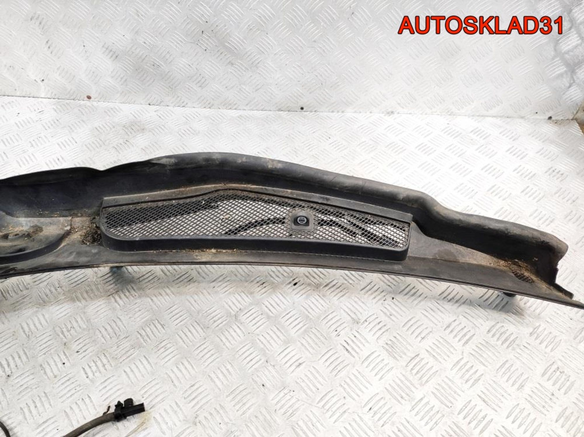 Решетка стеклоочистителя Mercedes GLK X204 A2048300313, 4500 рублей, Дубовое