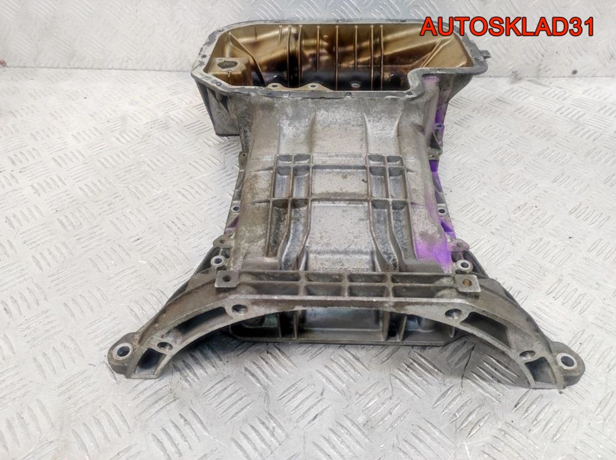 Поддон двигателя Mercedes Benz W220 3,2 M112.944 R1120140702, 1200 рублей, Дубовое