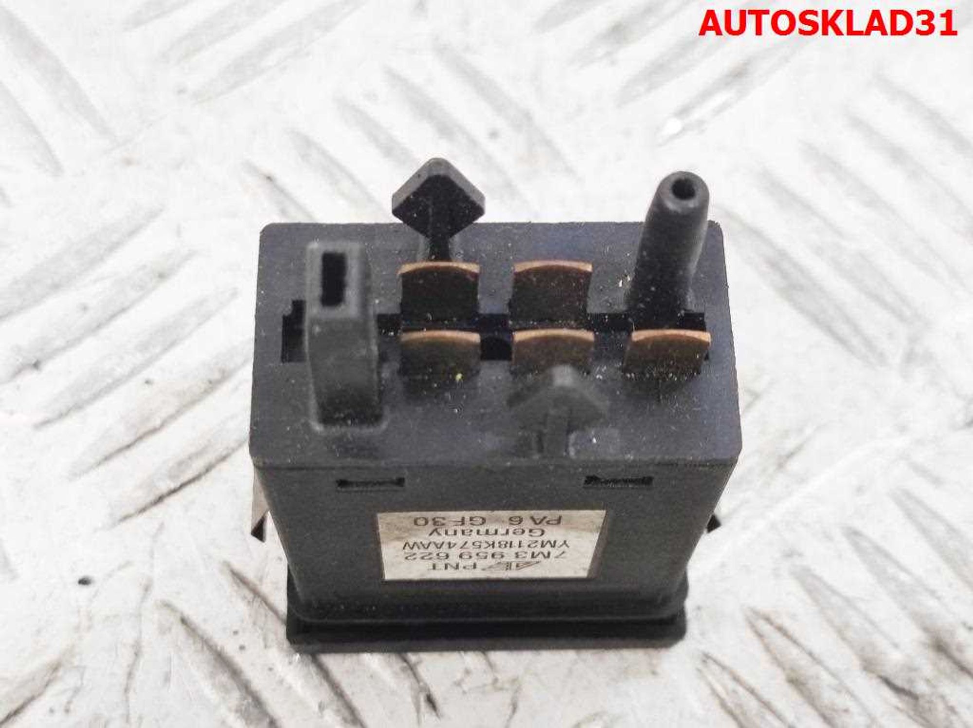 Кнопка обогрева переднего стекла VW Sharan 7M3959622, 600 рублей, Дубовое