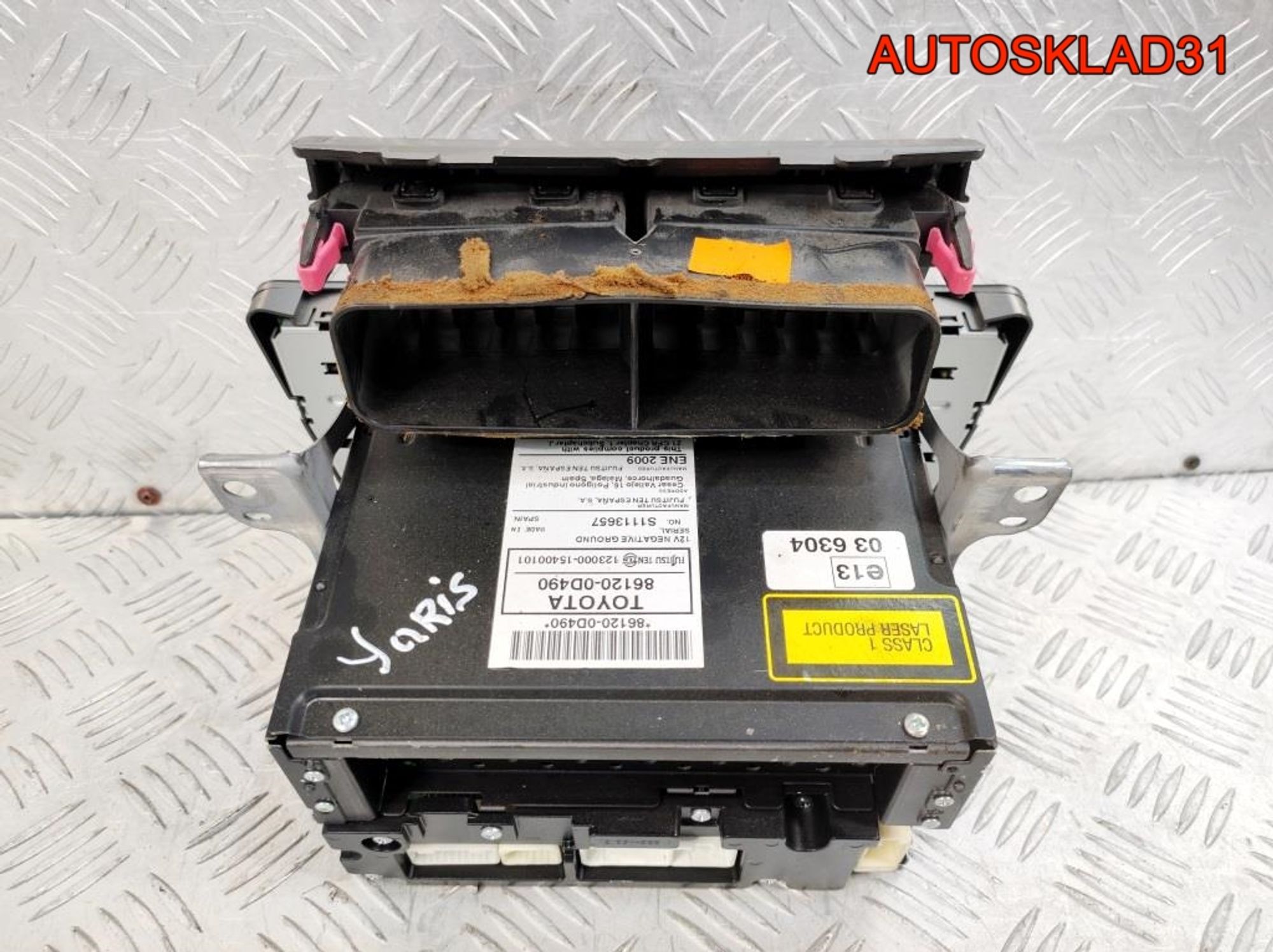 Магнитола Toyota Yaris 2 861200D490, 2500 рублей, Дубовое