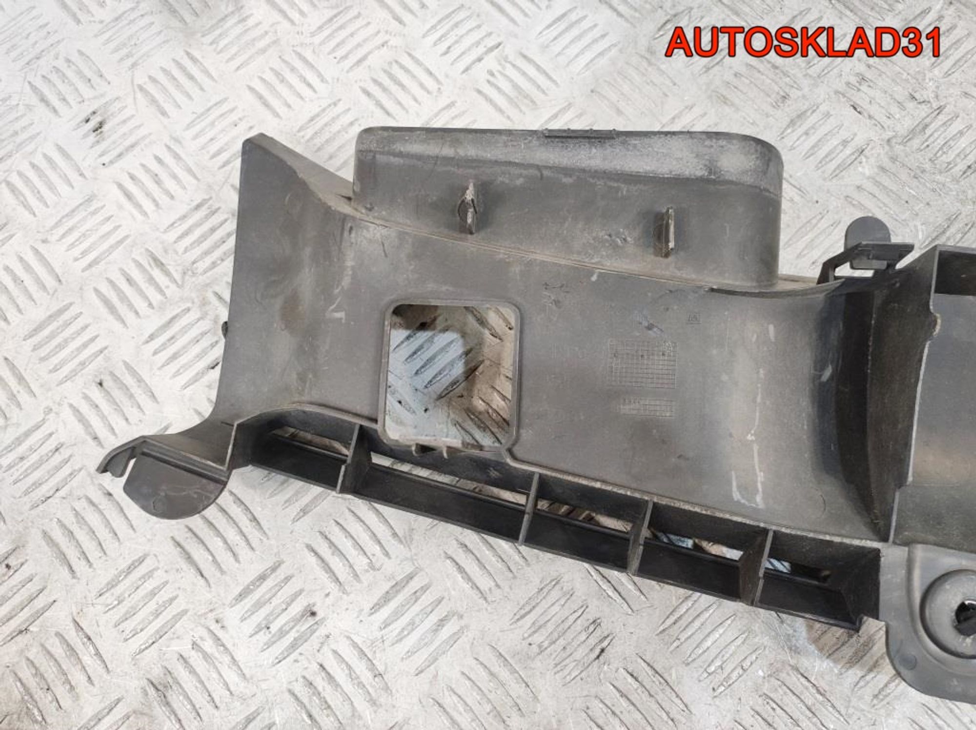 Воздухозаборник Mercedes GLK X204 A2045000355, 2300 рублей, Дубовое