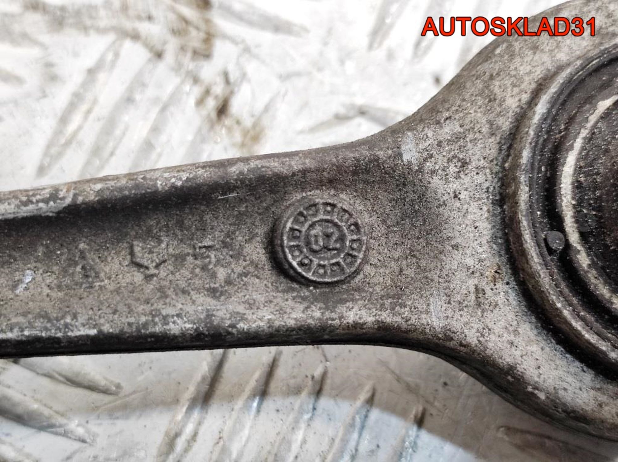 Рычаг задний верхний BMW E39 33322348886, 900 рублей, Дубовое