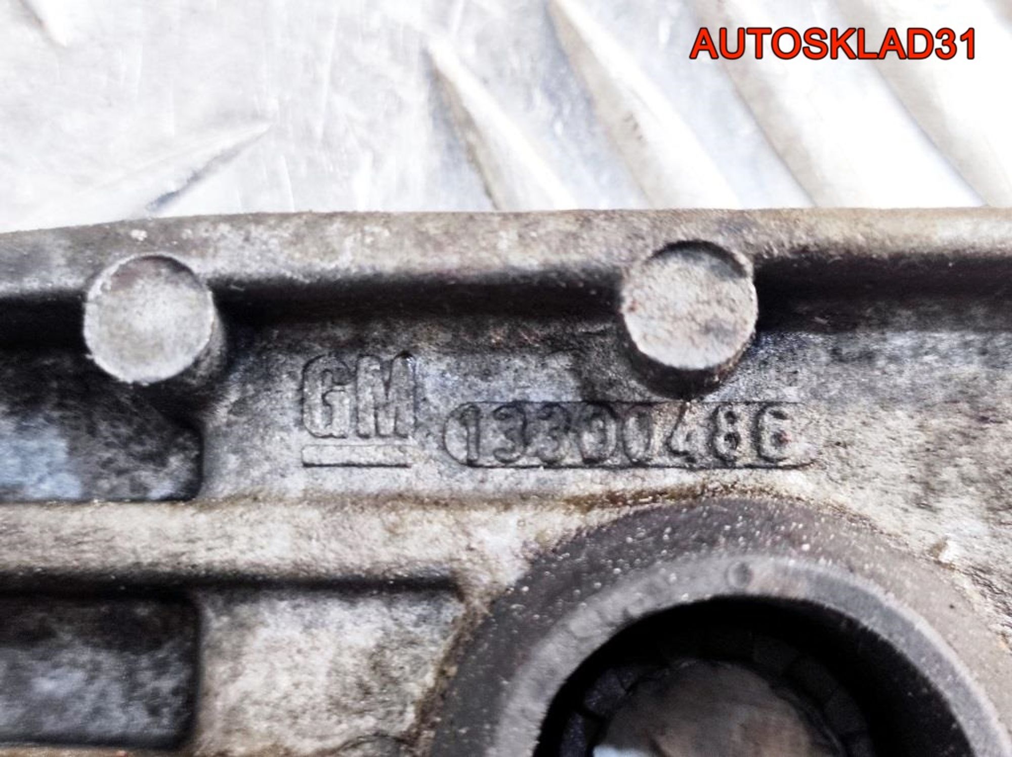 Кронштейн радиатора нижний Opel Astra J 13300486, 600 рублей, Дубовое