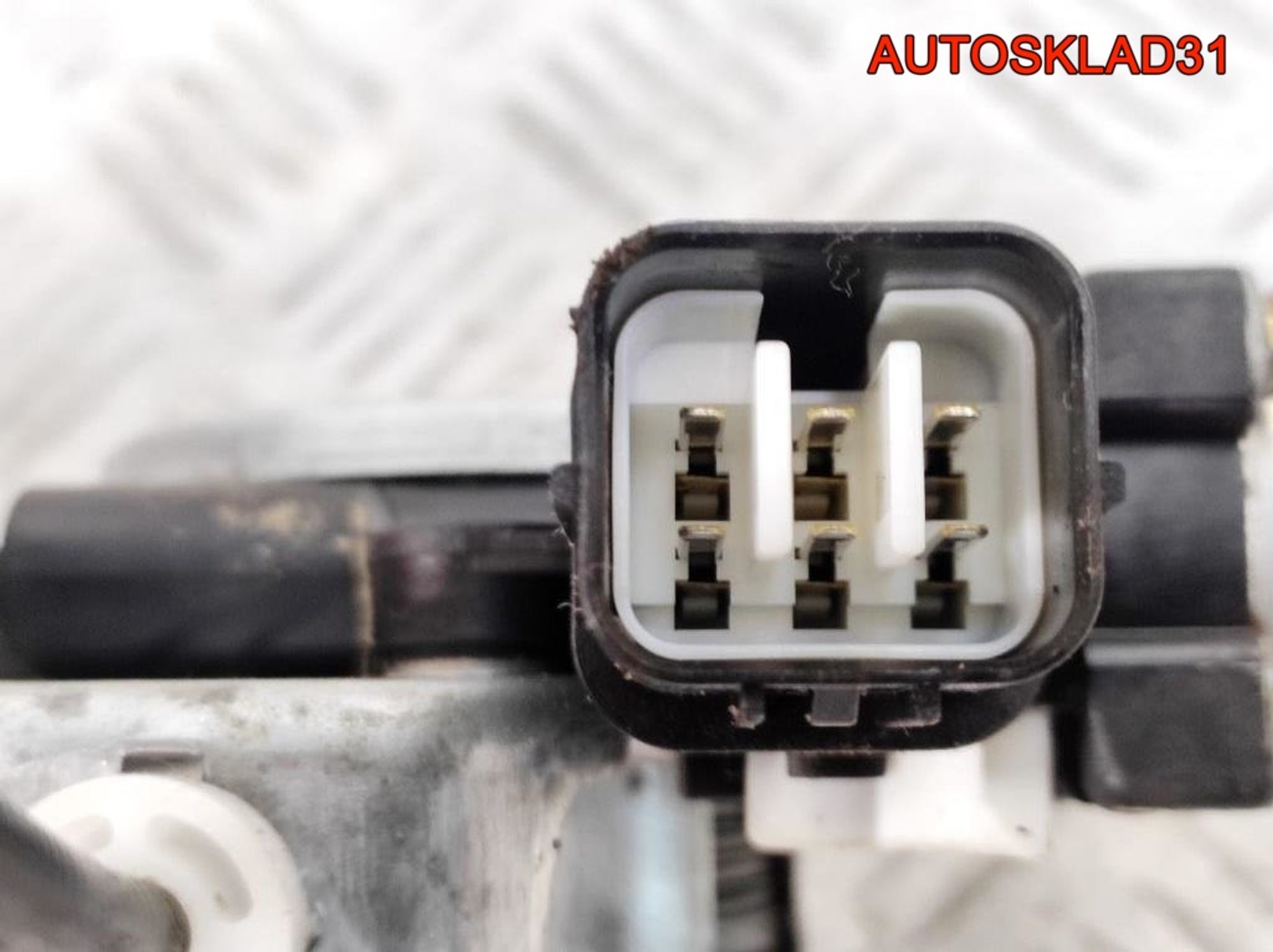 Стеклоподъемник задней левой двери Mitsubishi Lancer Универсал, 900 рублей, Дубовое