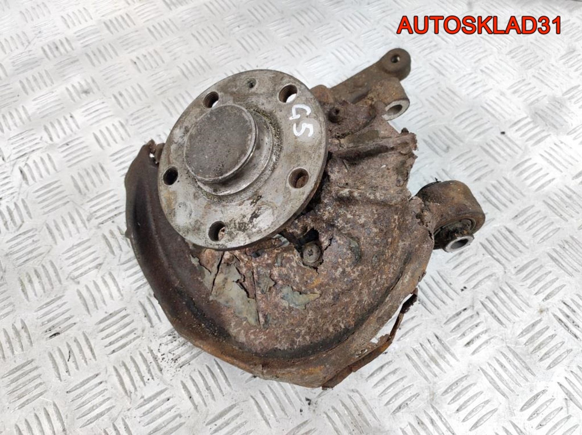 Кулак поворотный задний правый VW Golf 5 1K0505436N, 1400 рублей, Дубовое