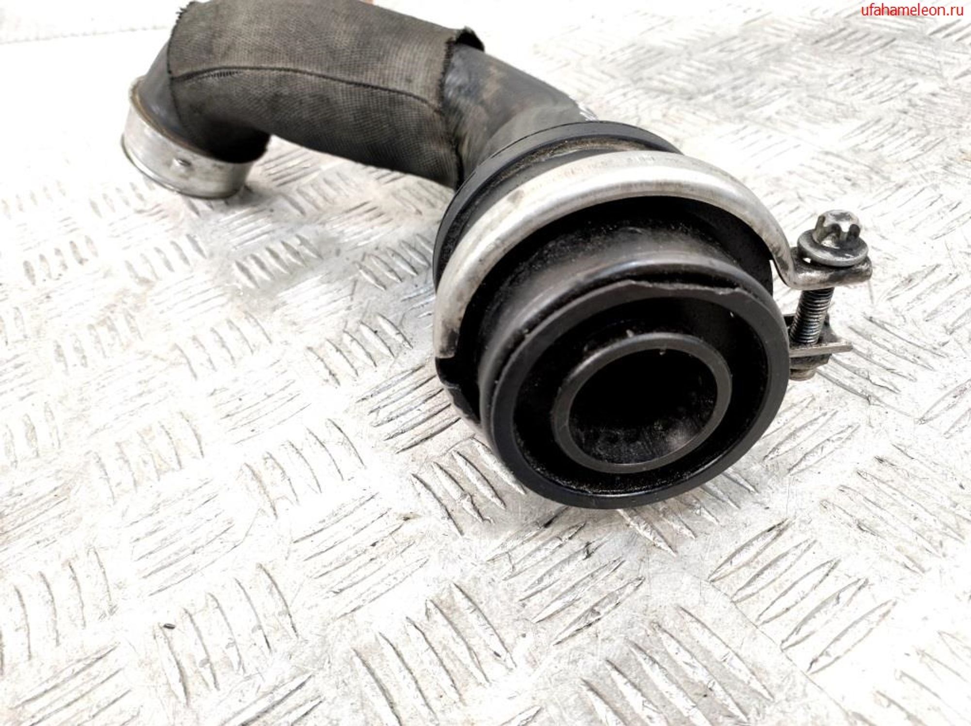 Патрубок интеркулера Mercedes Benz A140 A1695280482, 2000 рублей, Дубовое