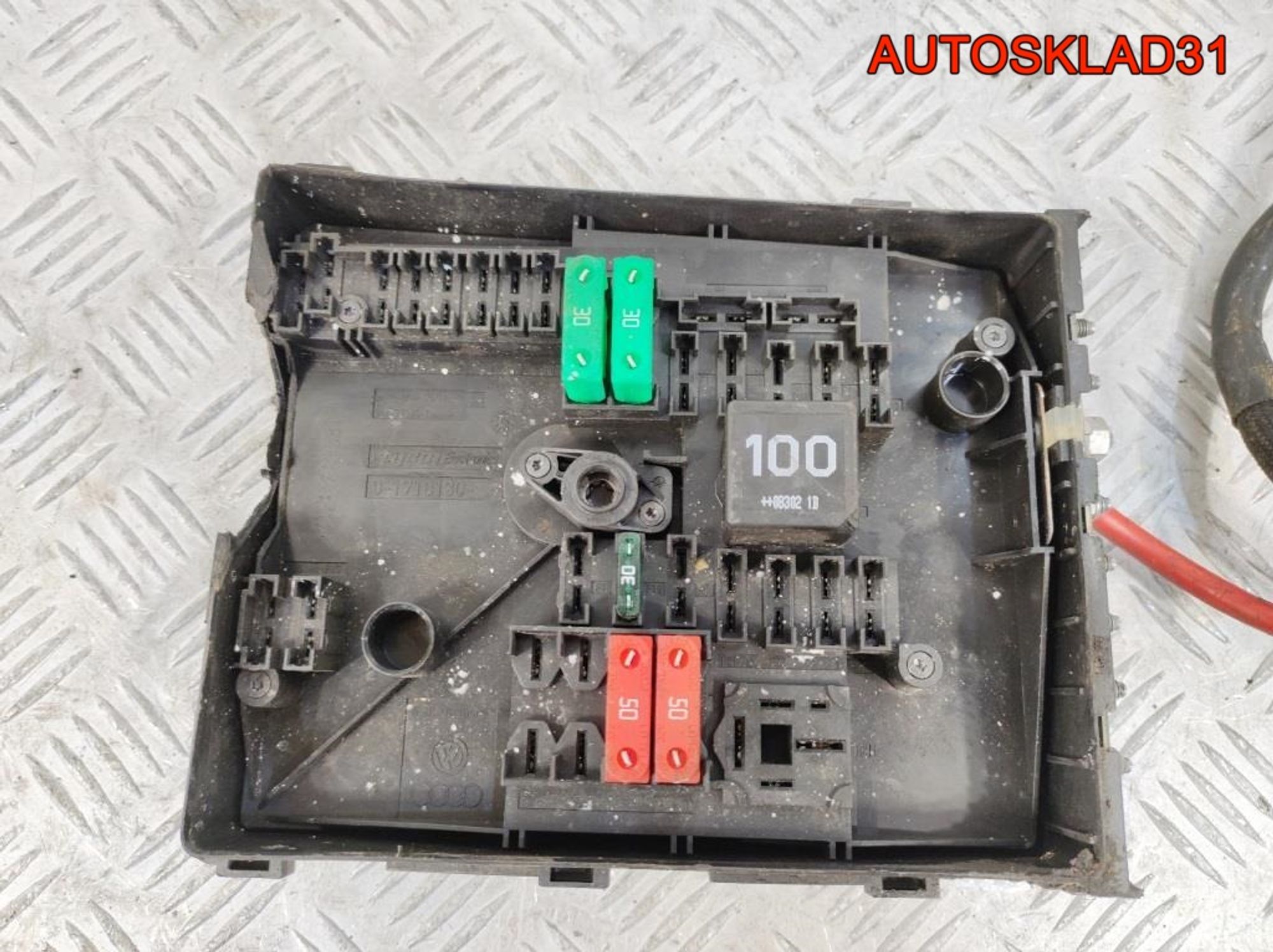 Блок предохранителей VW Golf Plus 1K0937125A, 2900 рублей, Дубовое