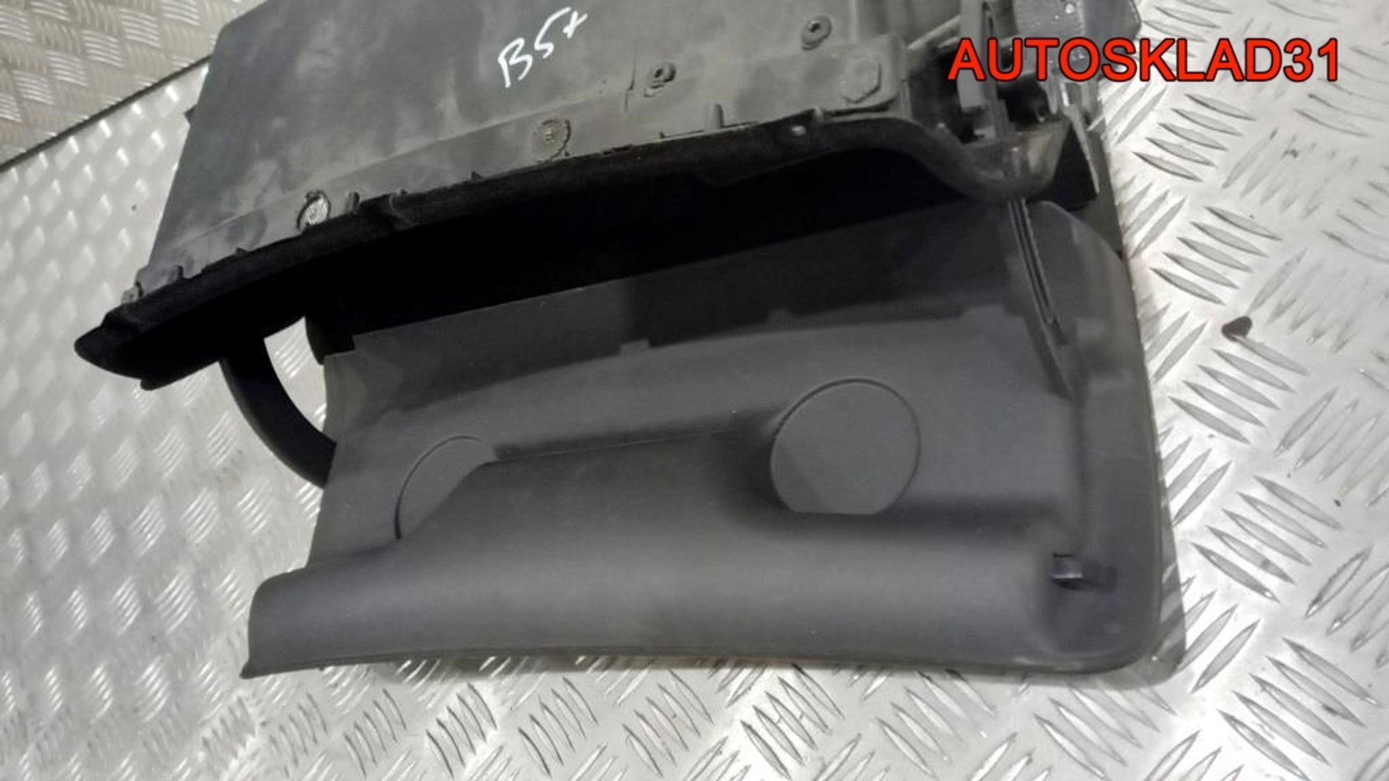 Бардачок Volkswagen Passat B5 3B1857101, 7000 рублей, Дубовое
