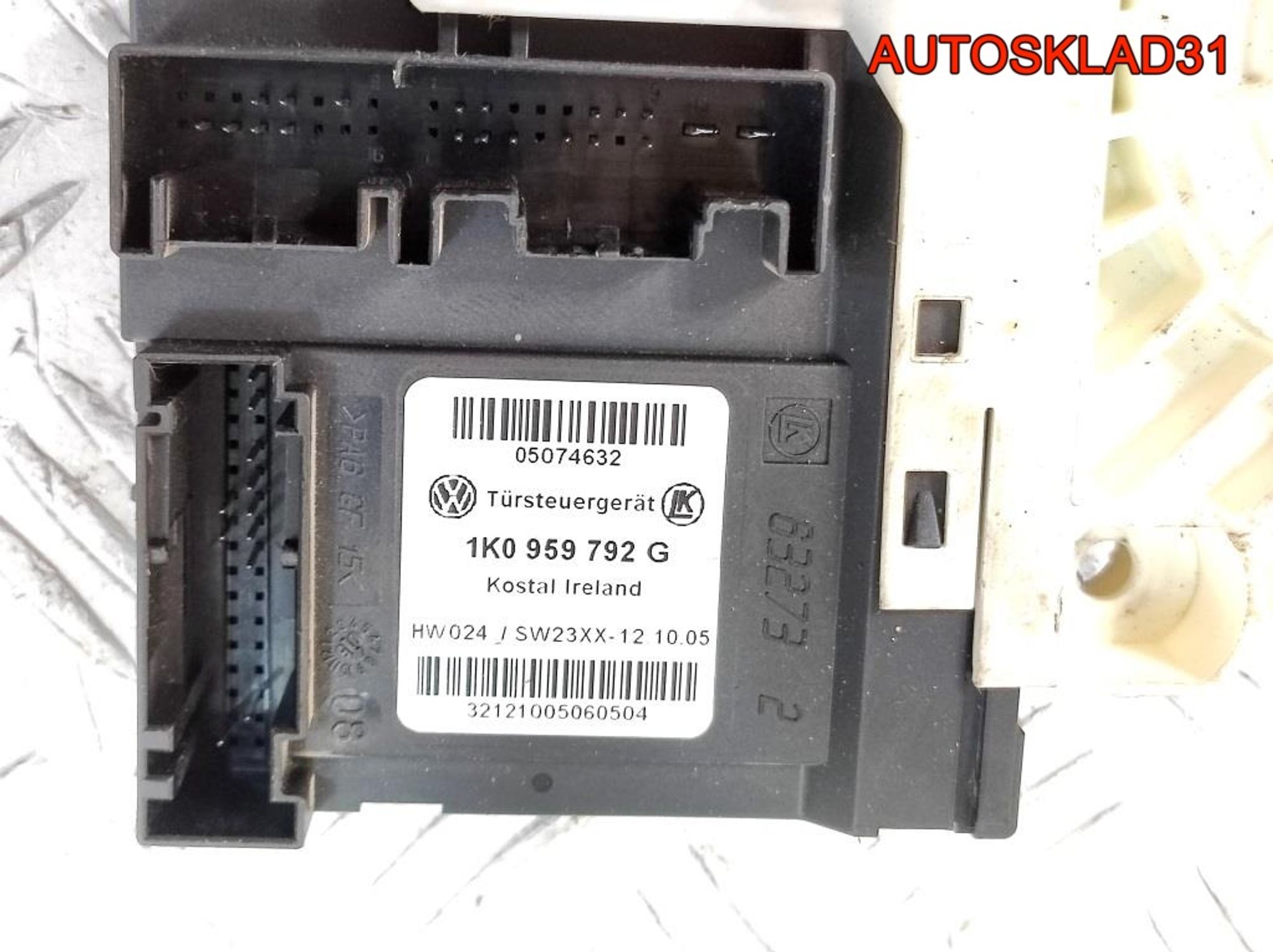 Мотор стеклоподъемника передний правый VW Passat B6 1K0959702L, 1000 рублей, Дубовое