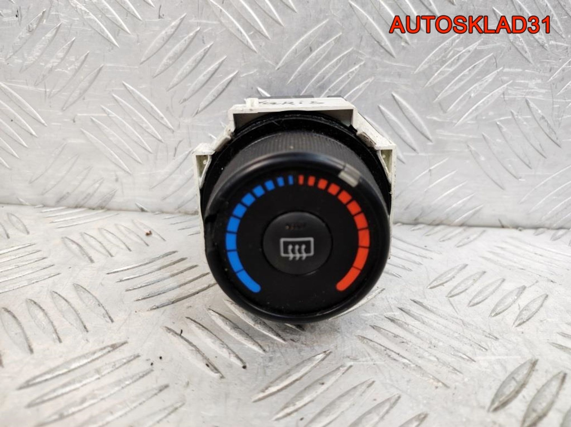 Переключатель отопителя Toyota Yaris 2 559030D020, 500 рублей, Дубовое