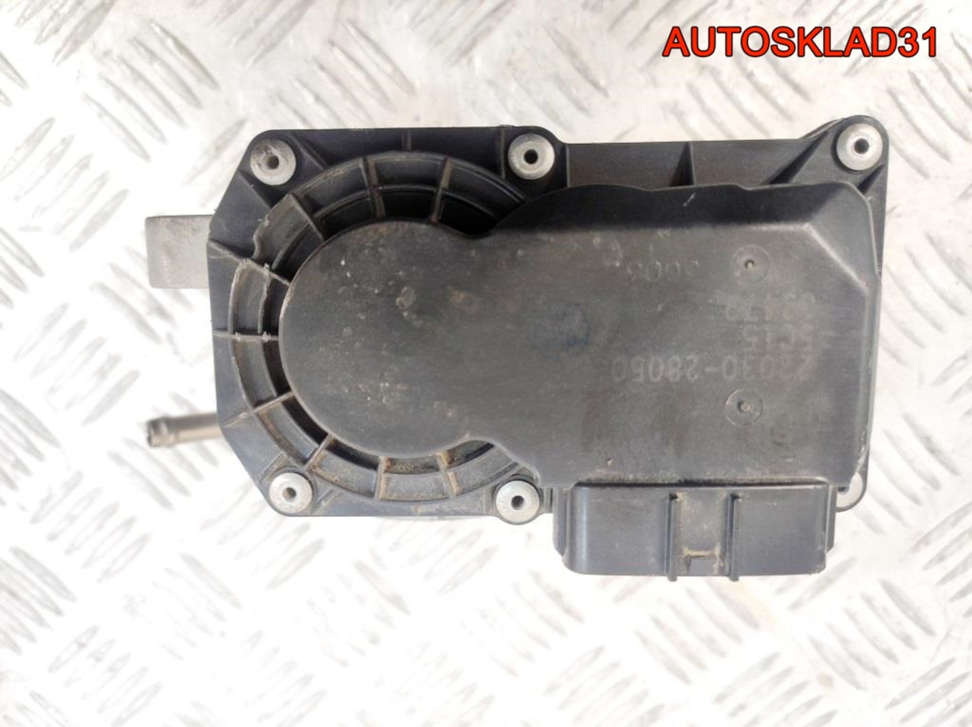 Заслонка дроссельная Toyota Avensis T250 2,0 1AZFSE 2203028050, 2000 рублей, Дубовое