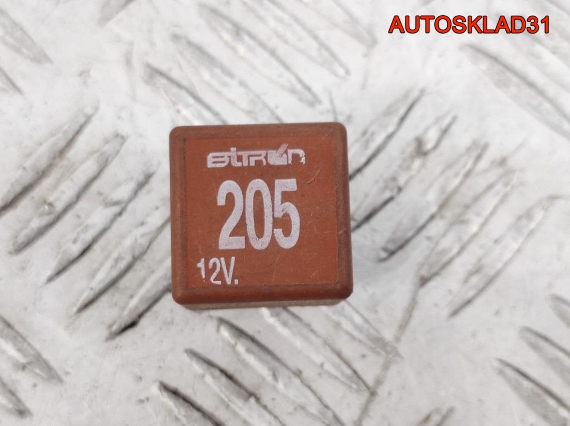 Реле №205 многофункциональное Audi A6 C4 431951253D, 600 рублей, Дубовое