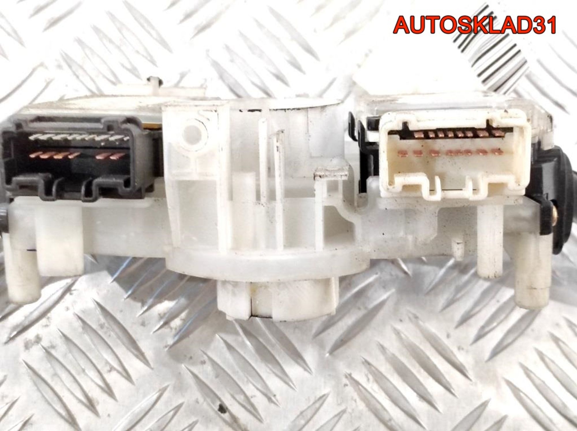 Переключатель подрулевой Suzuki Liana 3740054G50, 1500 рублей, Дубовое