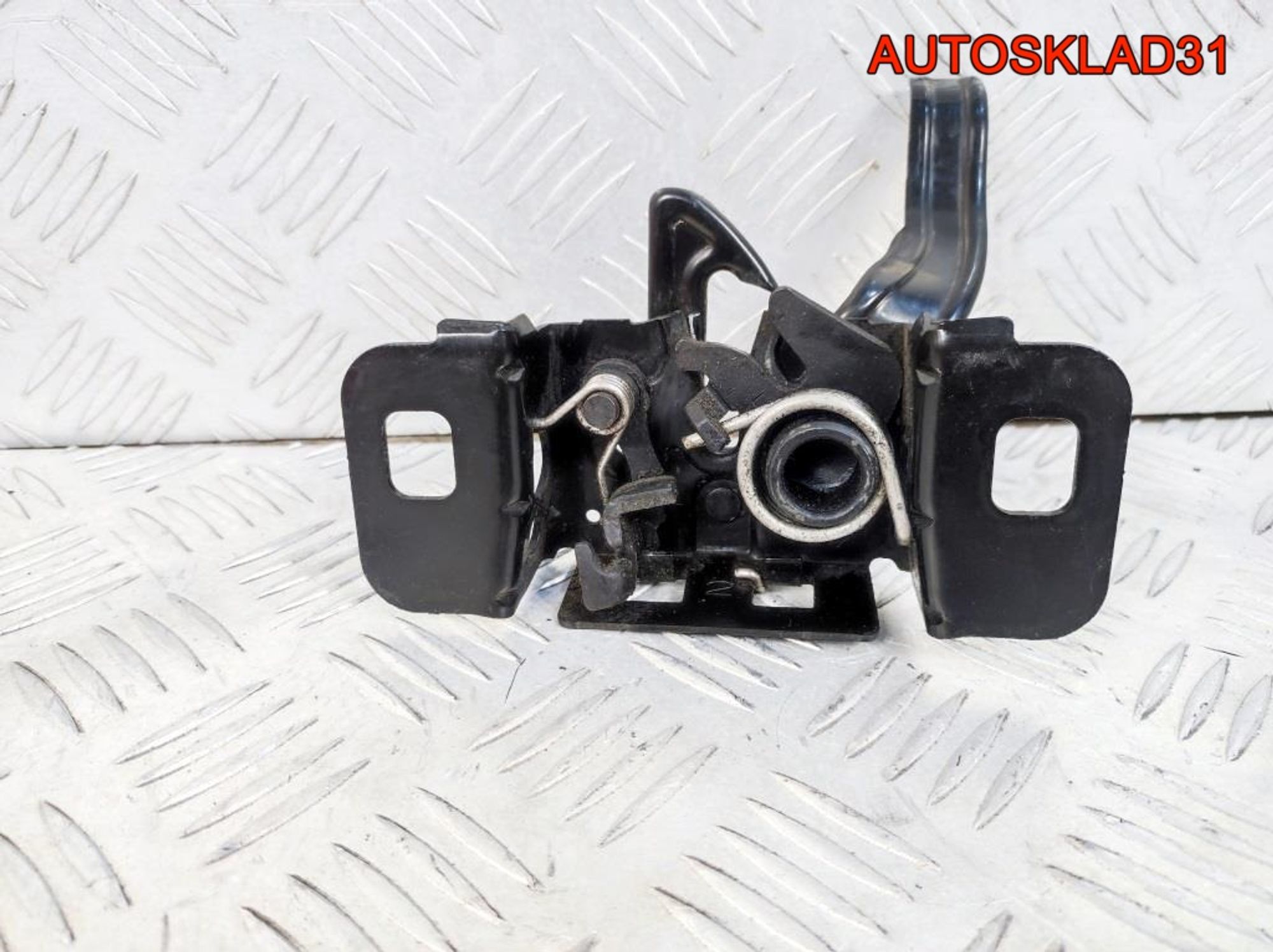 Замок капота Opel Astra J  13312134, 1300 рублей, Дубовое
