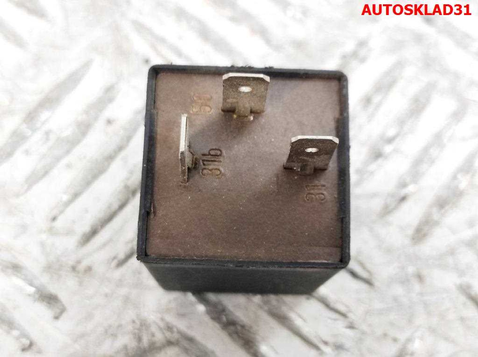 Реле 37 Audi 80 B3 813906064, 800 рублей, Дубовое