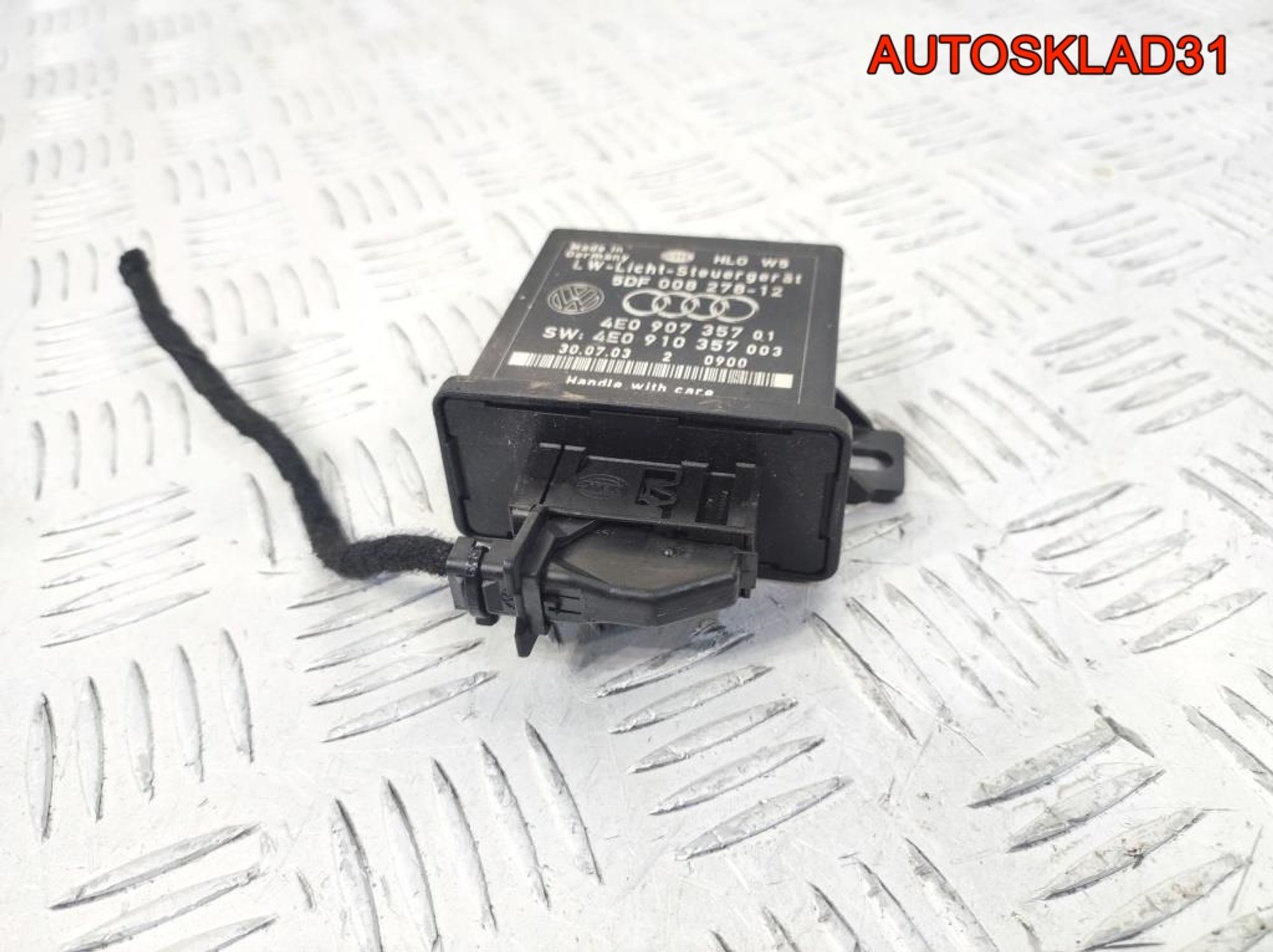 Блок управления светом Audi A8 D3 4E0907357, 1700 рублей, Дубовое