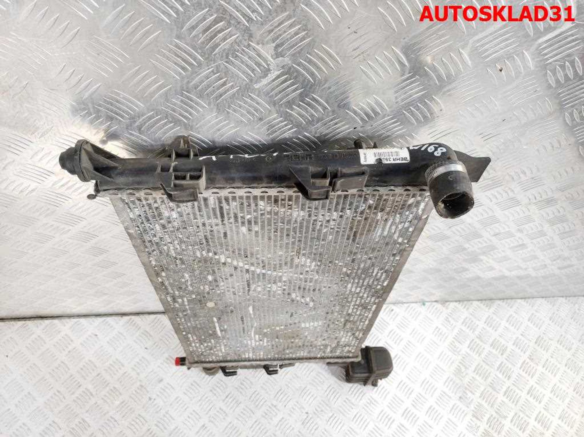 Радиатор основной Mercedes Benz W168 1,7 Дизель A1685001302, 1000 рублей, Дубовое