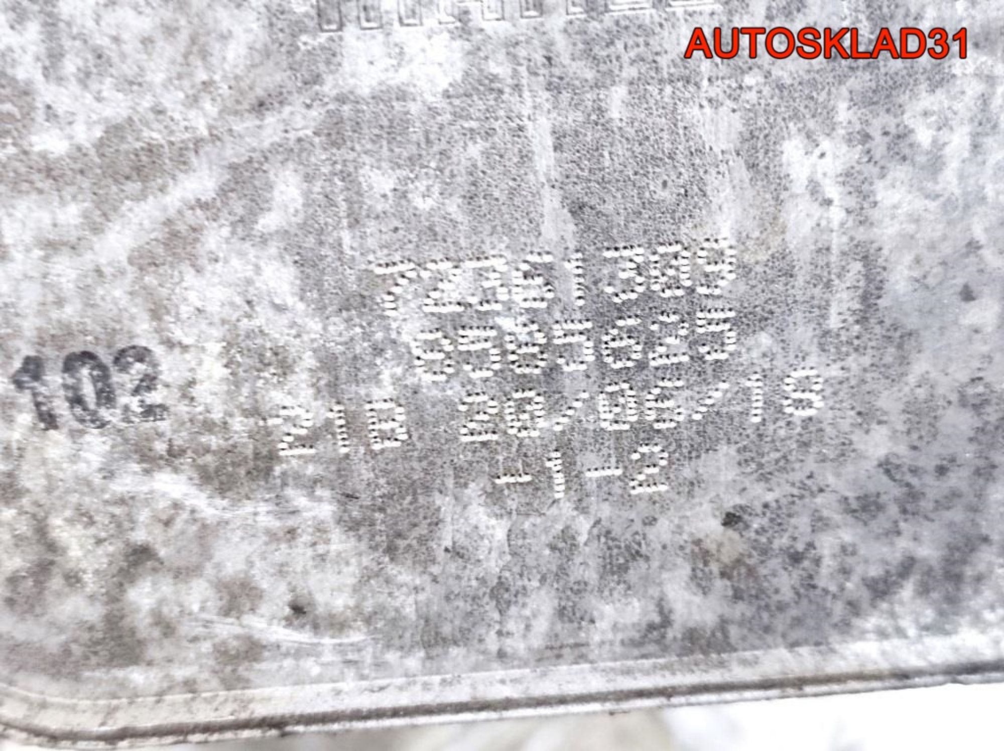 Корпус масляного фильтра BMW F30 11428513963, 11400 рублей, Дубовое