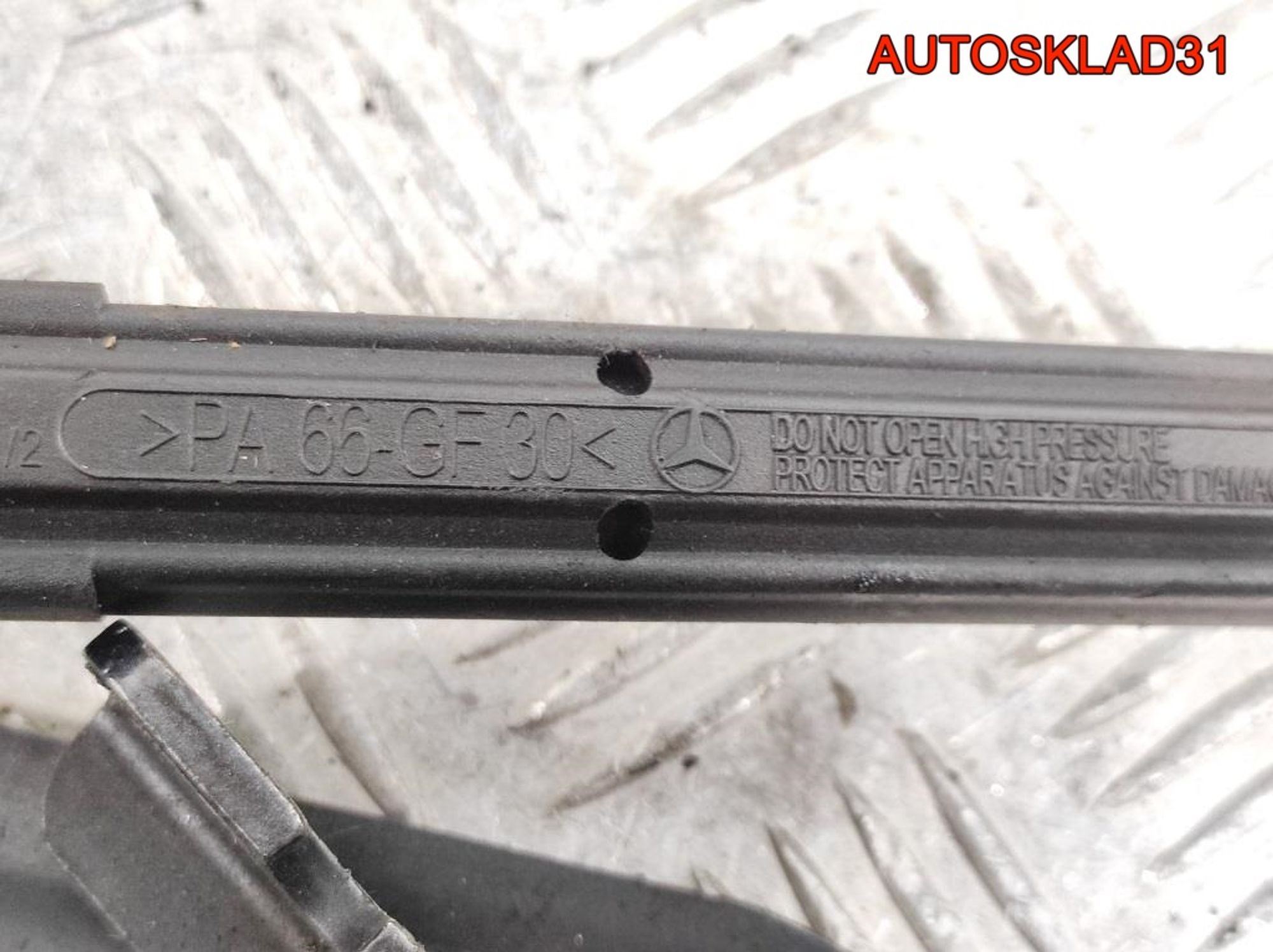 Петля капота левая Mercedes GLK X204 A2048801128, 3600 рублей, Дубовое