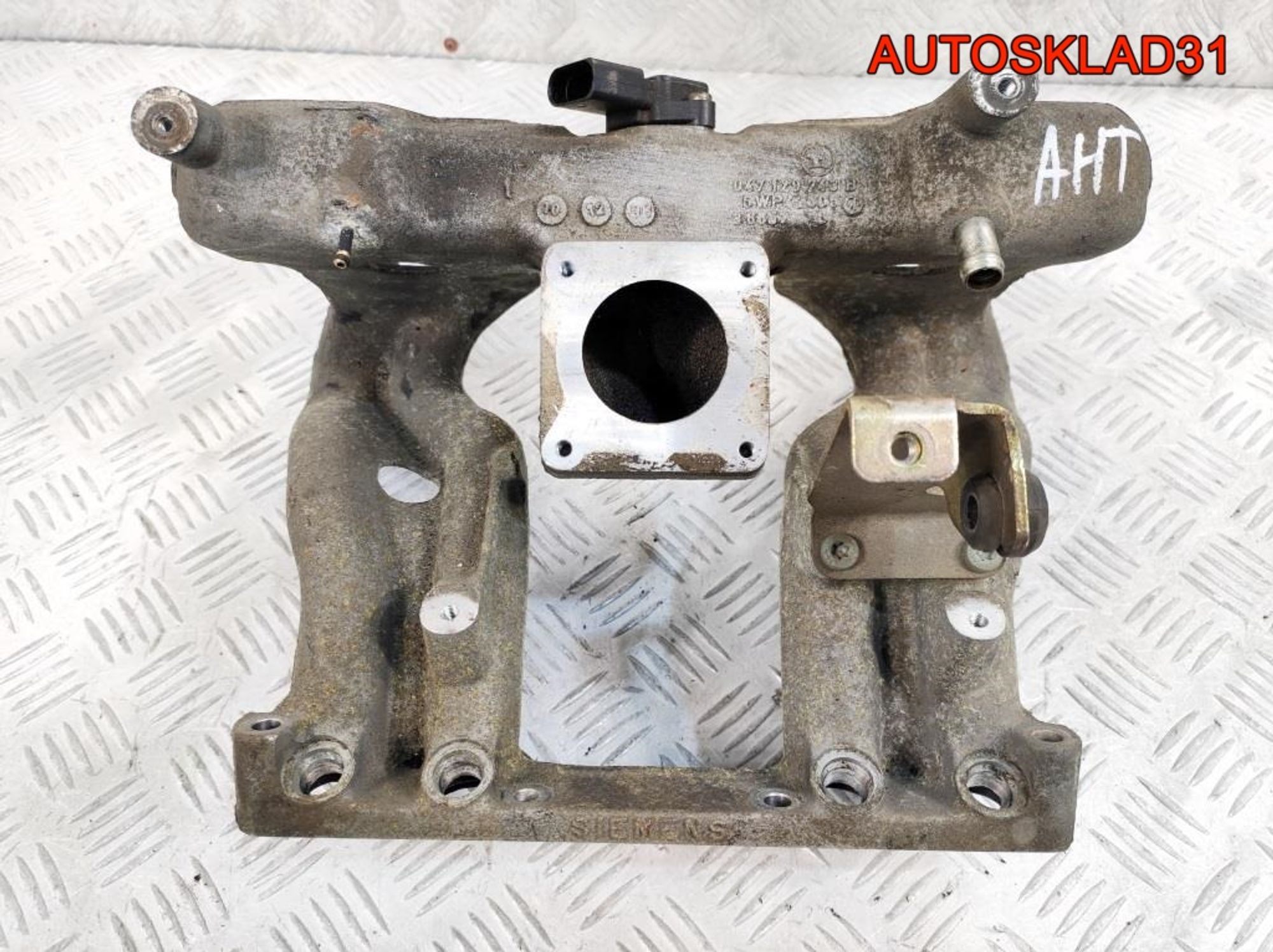 Коллектор впускной VW Lupo 1,0 AHT Бензин 047129743B, 4100 рублей, Дубовое