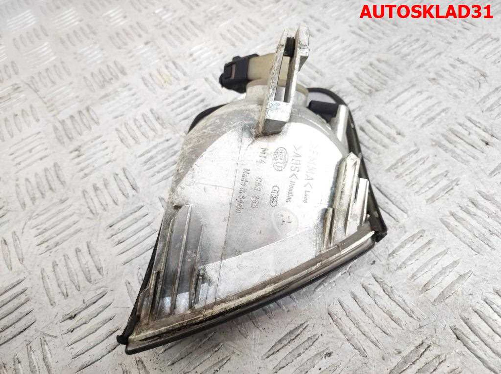 Указатель поворота левый белый Audi A3 8L0953049, 900 рублей, Дубовое