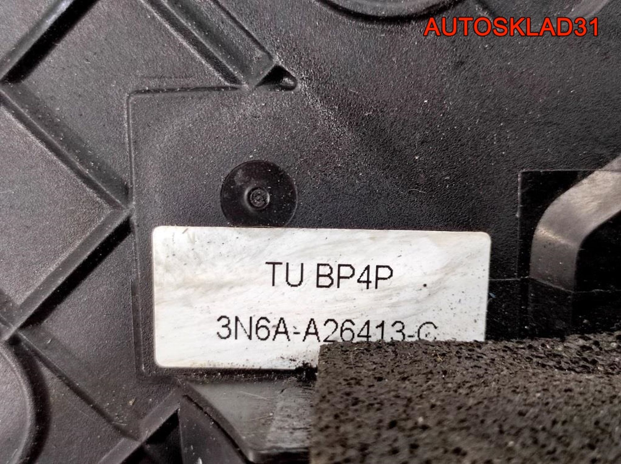 Замок двери задней левой Mazda 3 BK 3N6AA26413C, 1100 рублей, Дубовое