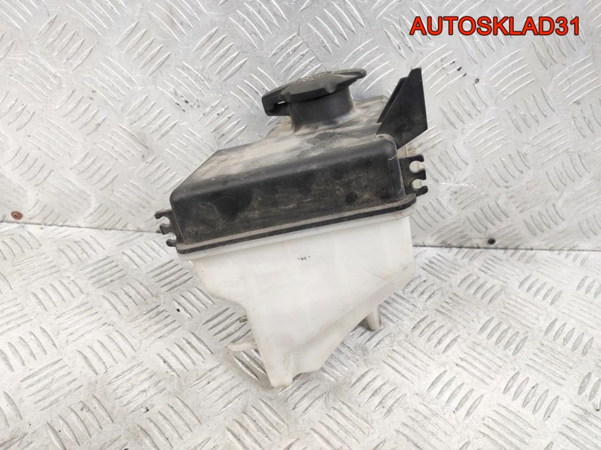 Бачок омывателя Hyundai Getz 986101C000, 1400 рублей, Дубовое