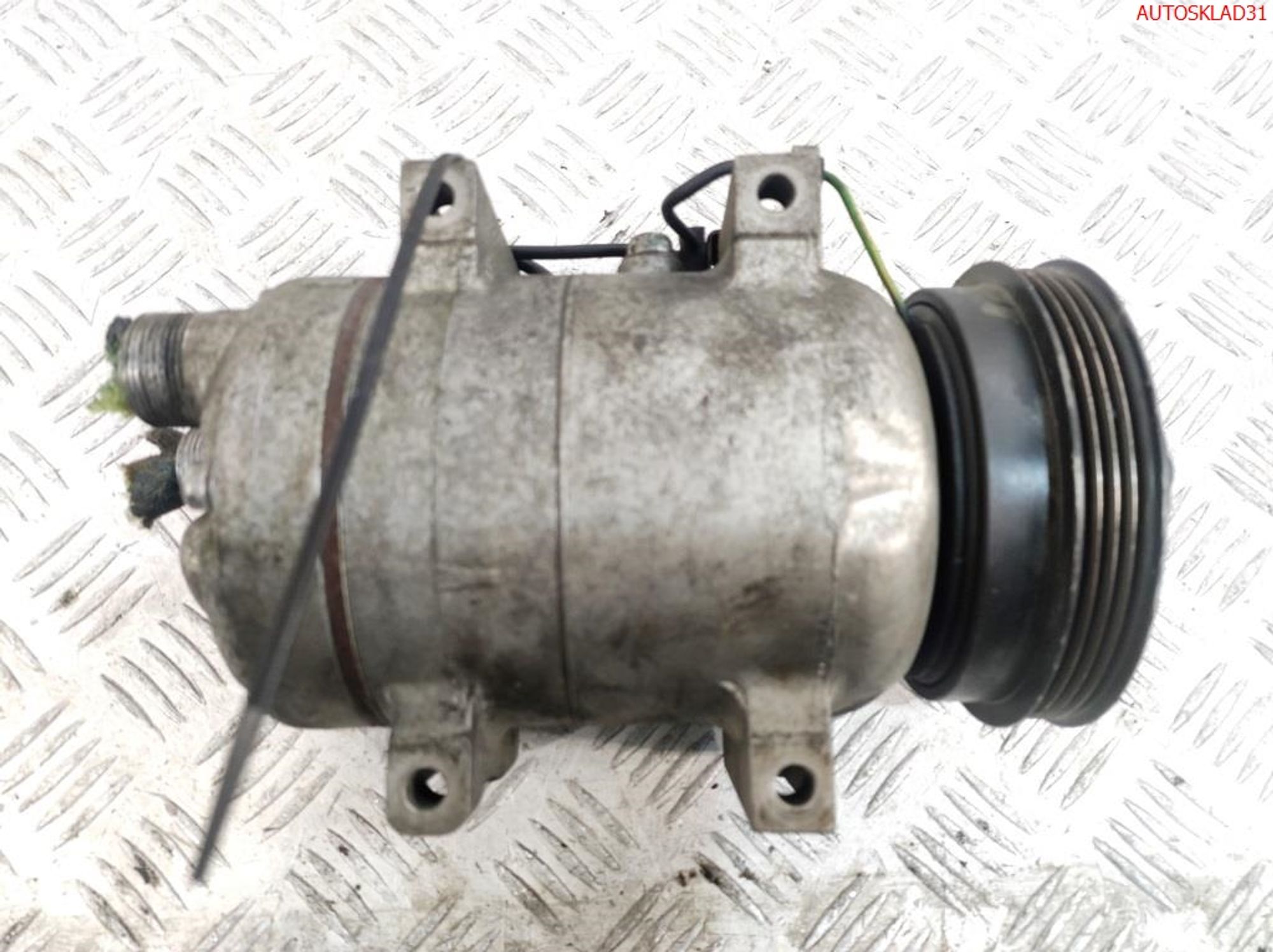 Компрессор кондиционера VW Passat B5 1,8 ADR 8D0260805MX, 7200 рублей, Дубовое