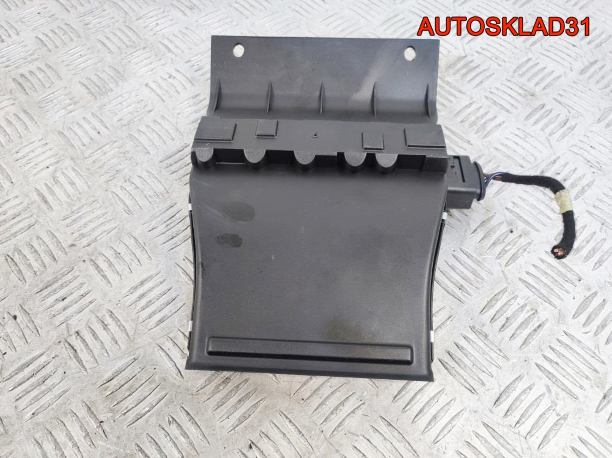 Радиатор отопителя электрический правый Audi A8 D3, 2100 рублей, Дубовое