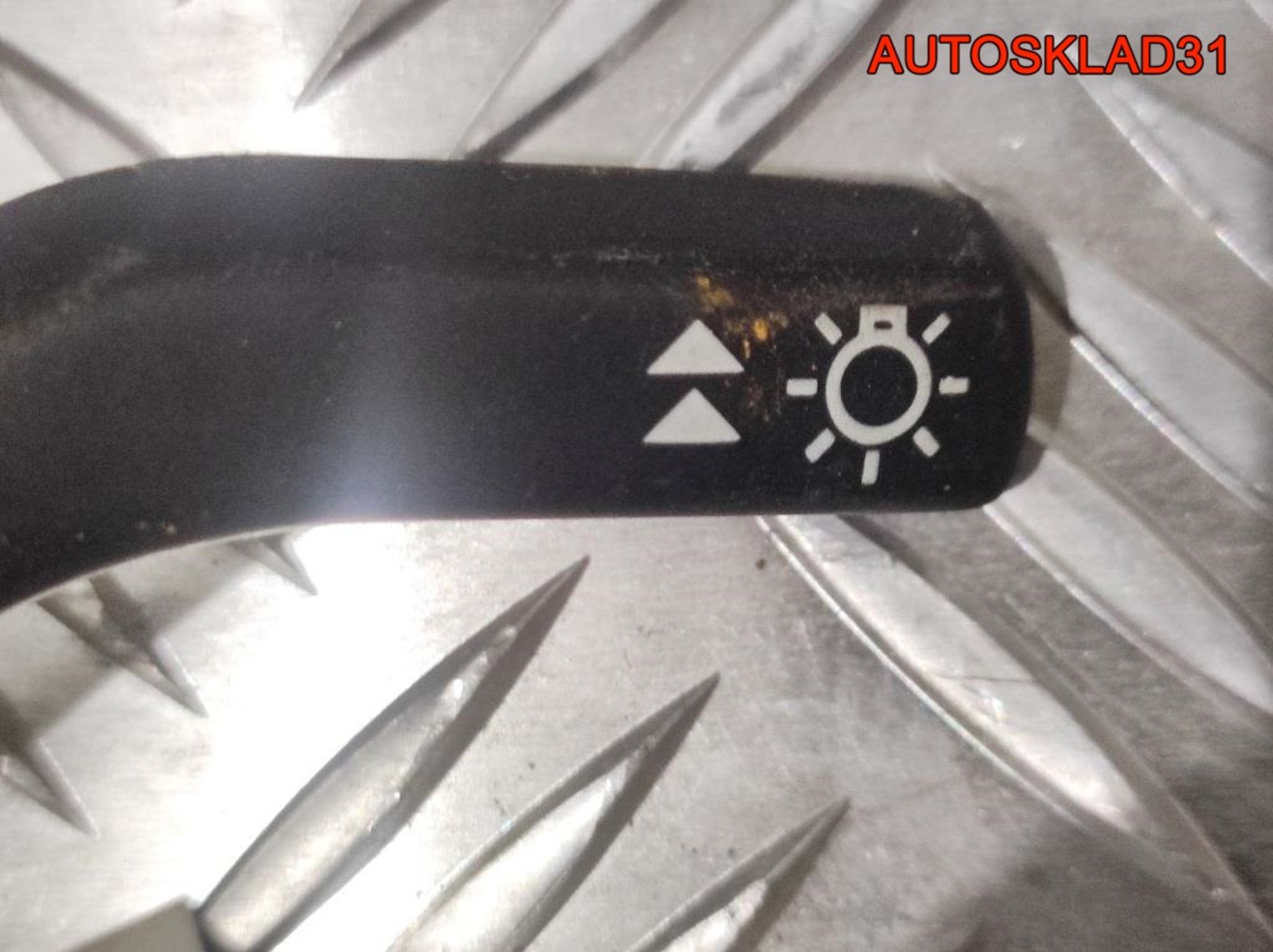 Переключатель стеклоочистителя Ford Sierra 90BG11K665CC, 1000 рублей, Дубовое