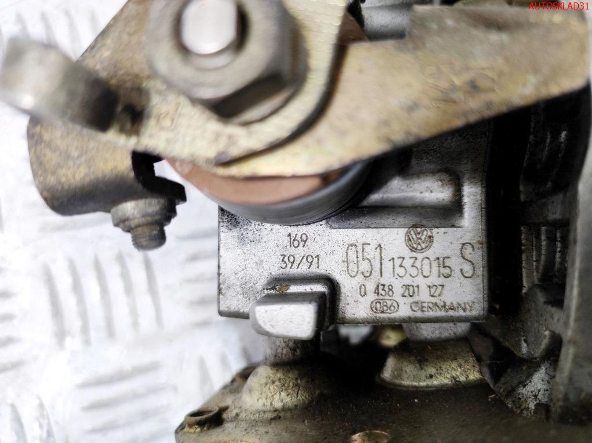 Моновпрыск в сборе Volkswagen Golf 3 051133015S, 15000 рублей, Дубовое
