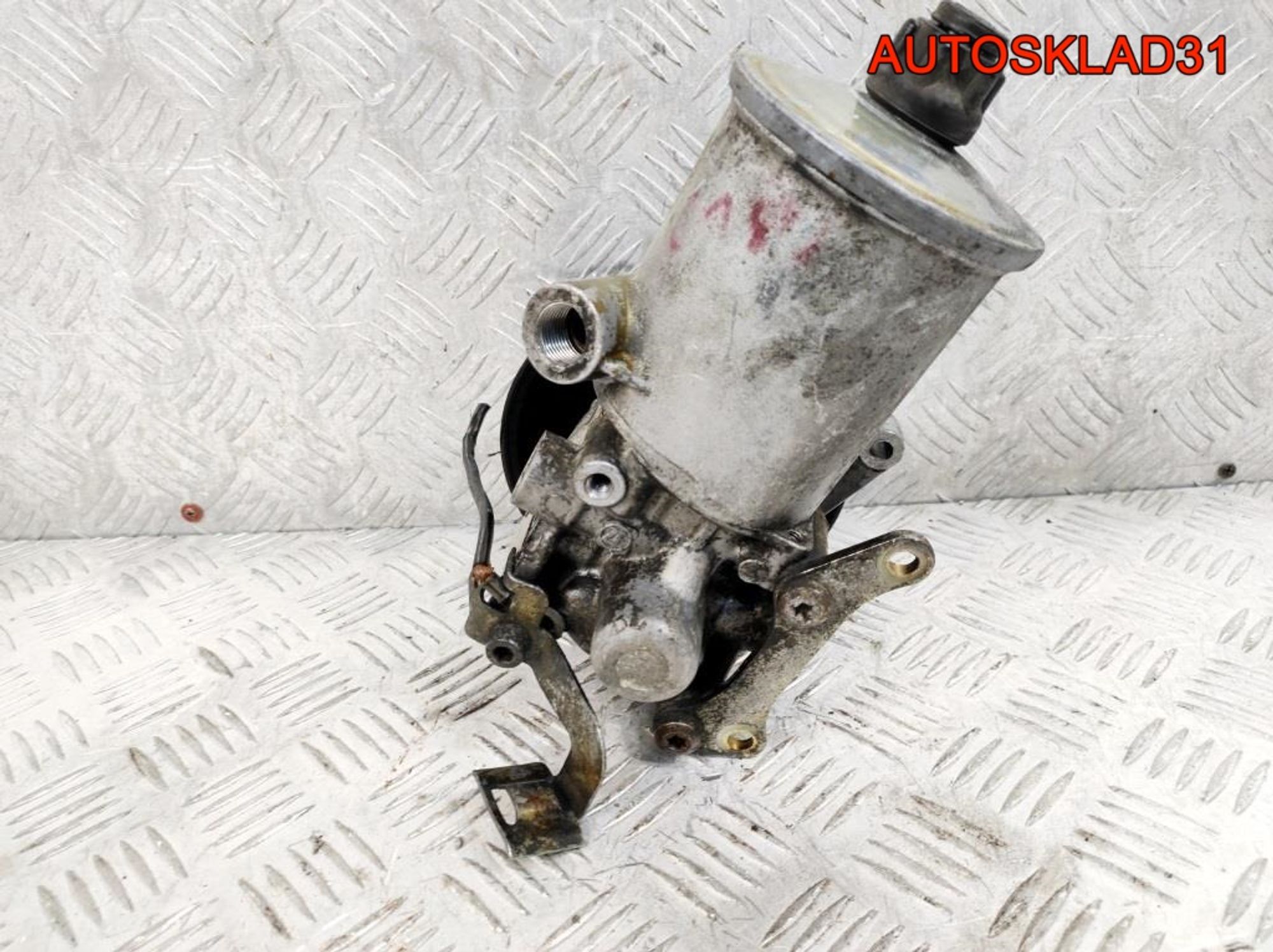 Насос гидроусилителя Mercedes Benz W210 A2104662601, 3600 рублей, Дубовое