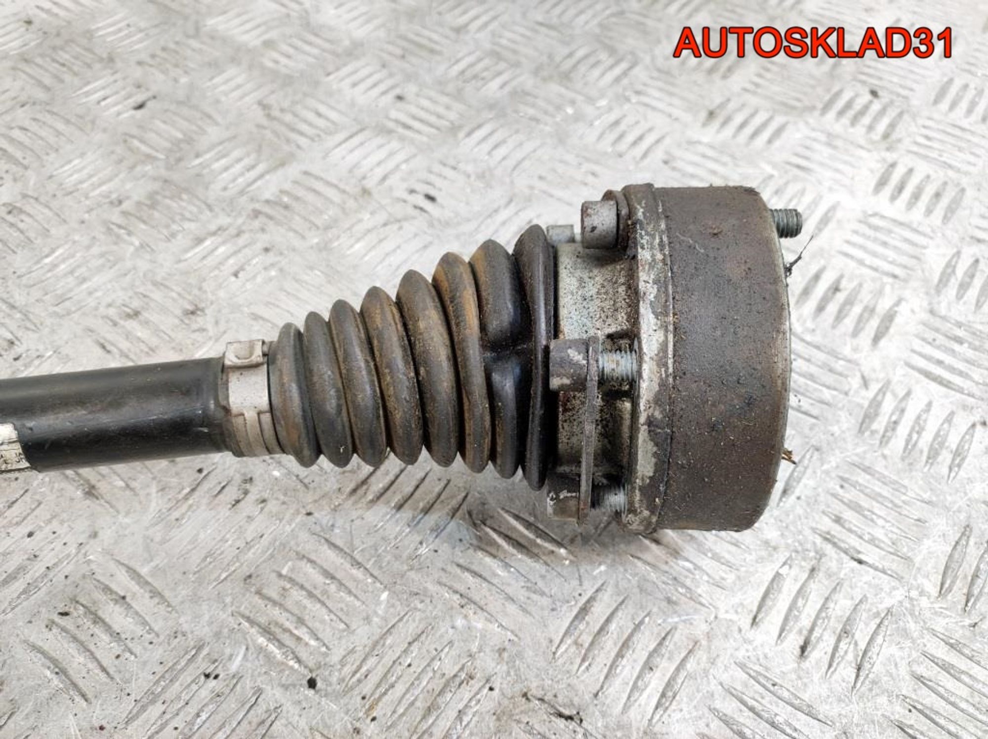 Полуось передняя левая VW Golf Plus 1,4 CAXA Бензин 1K0407271JA, 4500 рублей, Дубовое